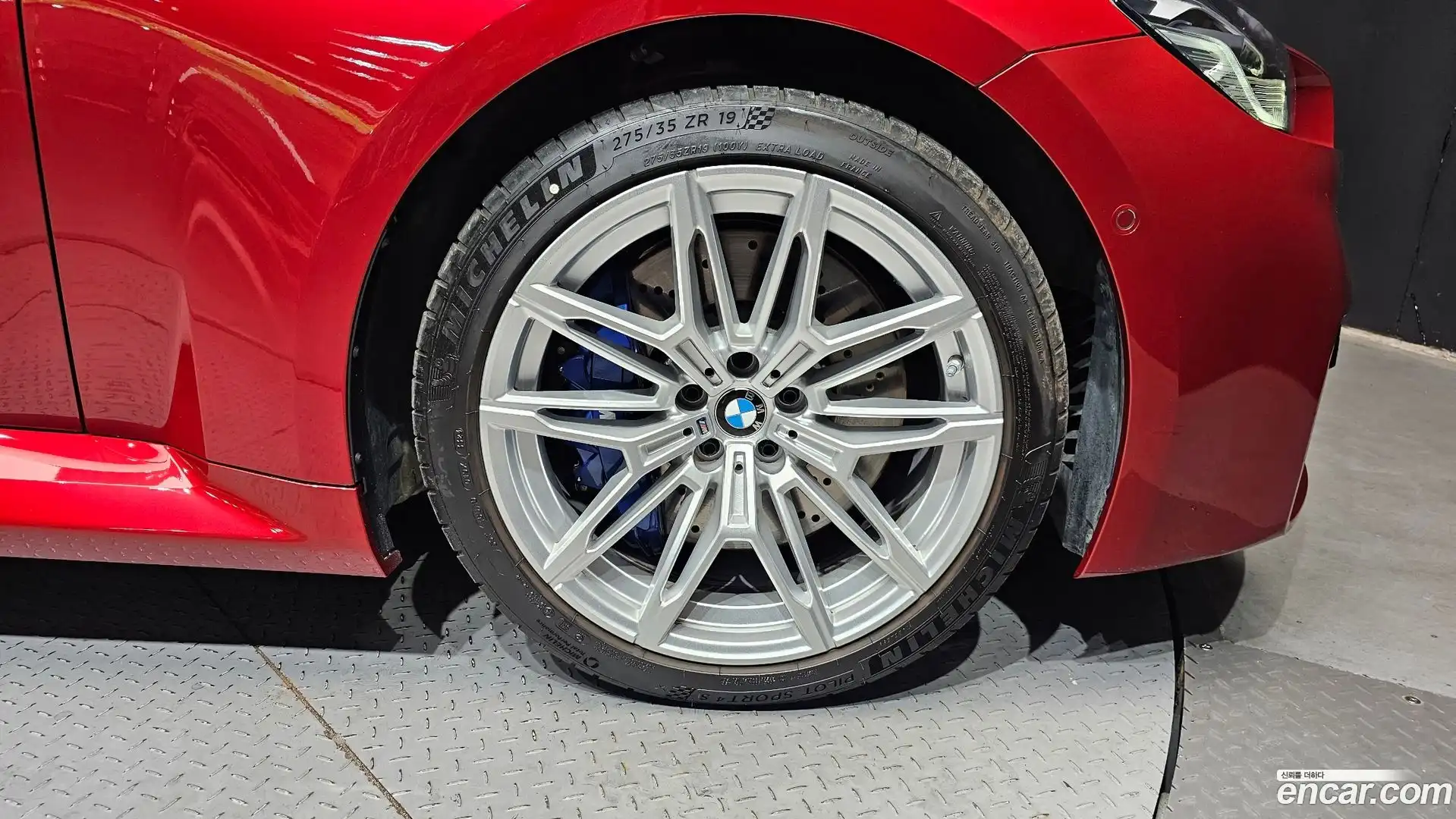 M2 BMW 2025.8-OUTER-031