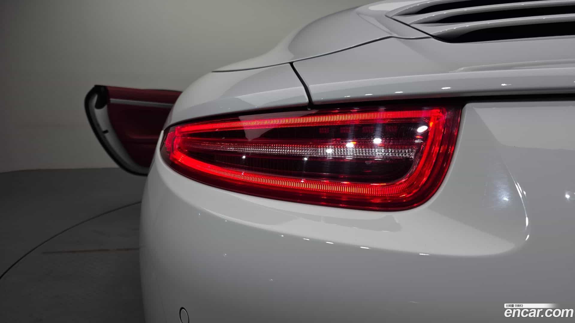 911 Porsche 2013.0-OUTER-033