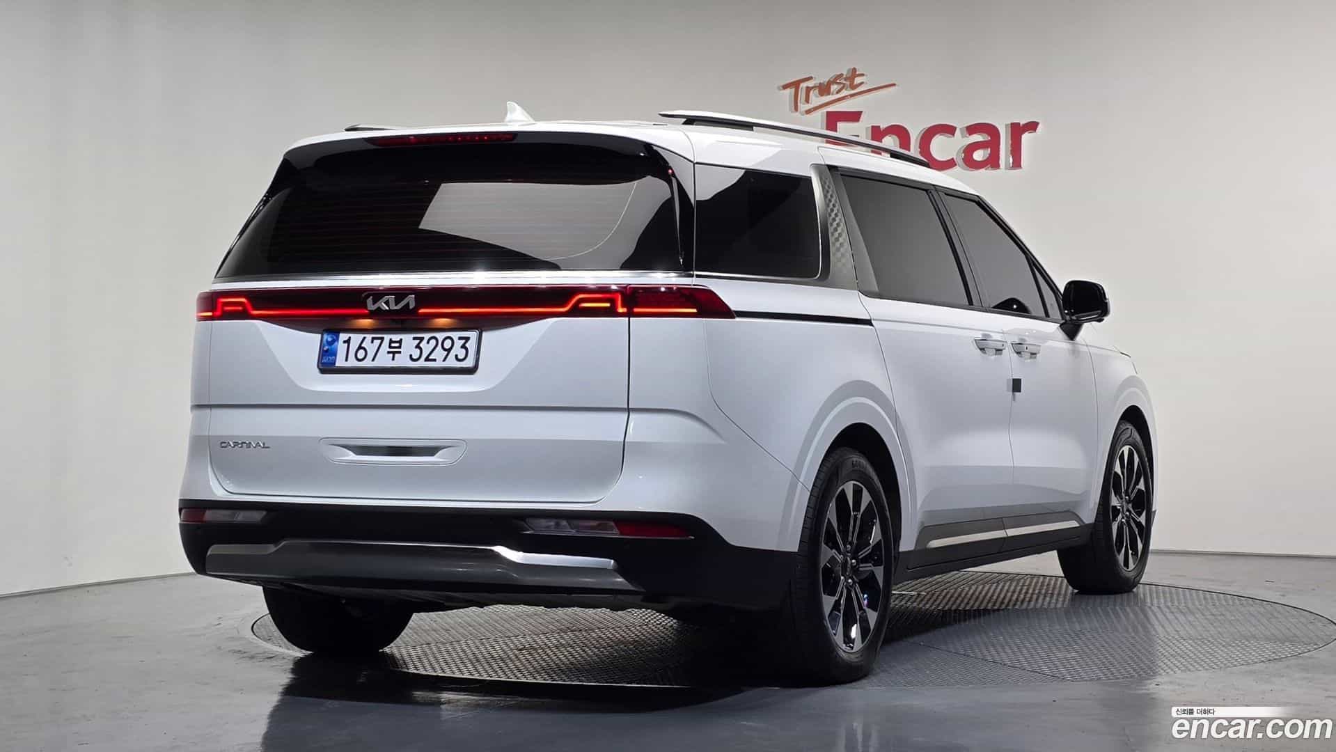 Canival Kia 2023.1-OUTER-002
