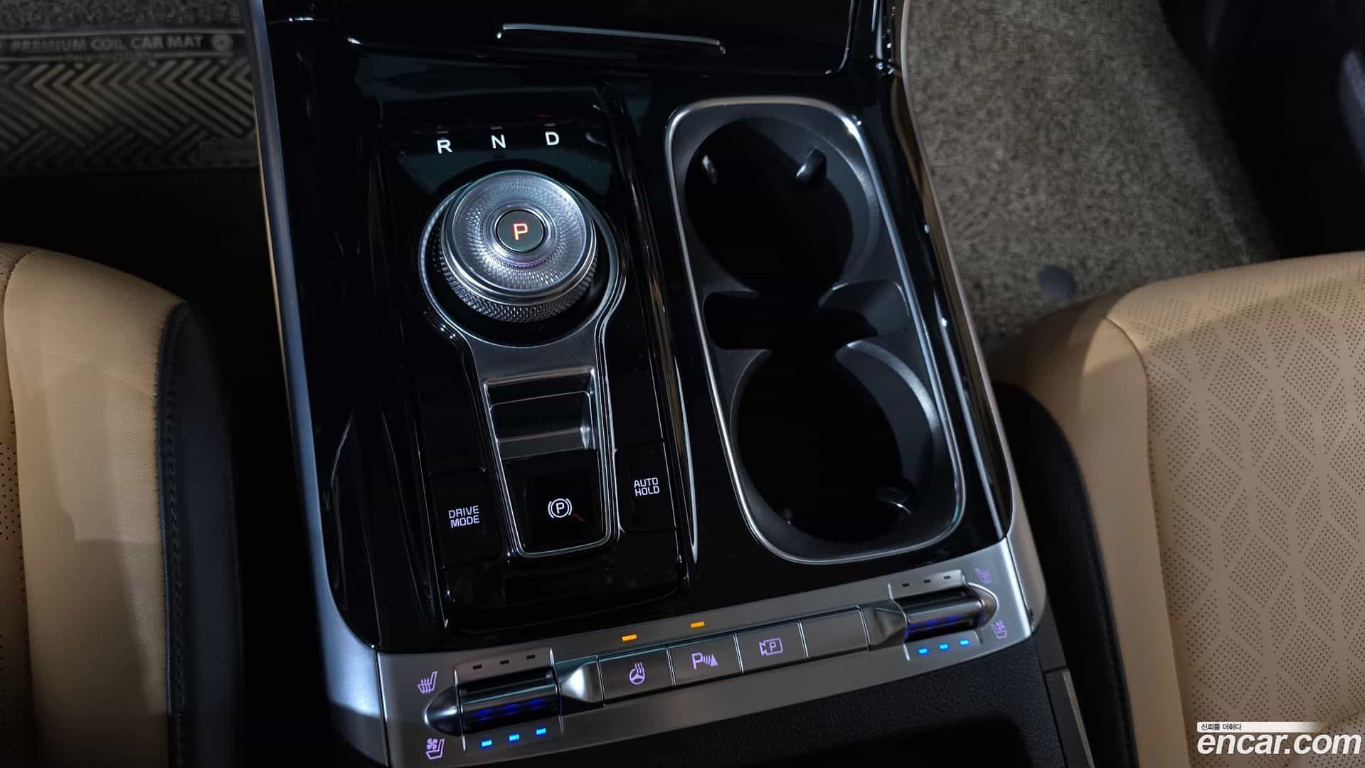 Canival Kia 2023.1-INNER-009