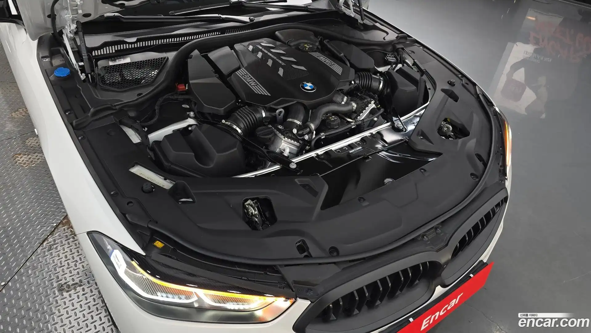 8-Series BMW 2025.3-OUTER-006