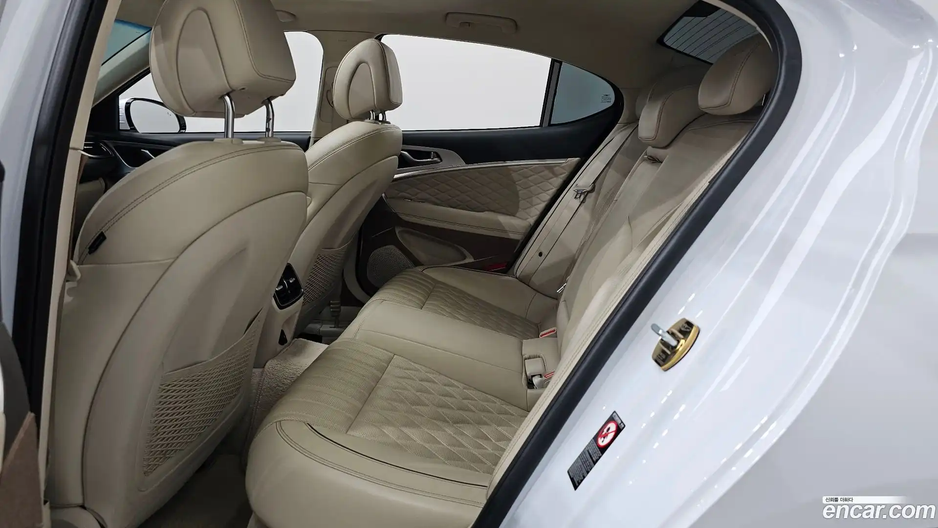 G70 Genesis 2019.6-INNER-036