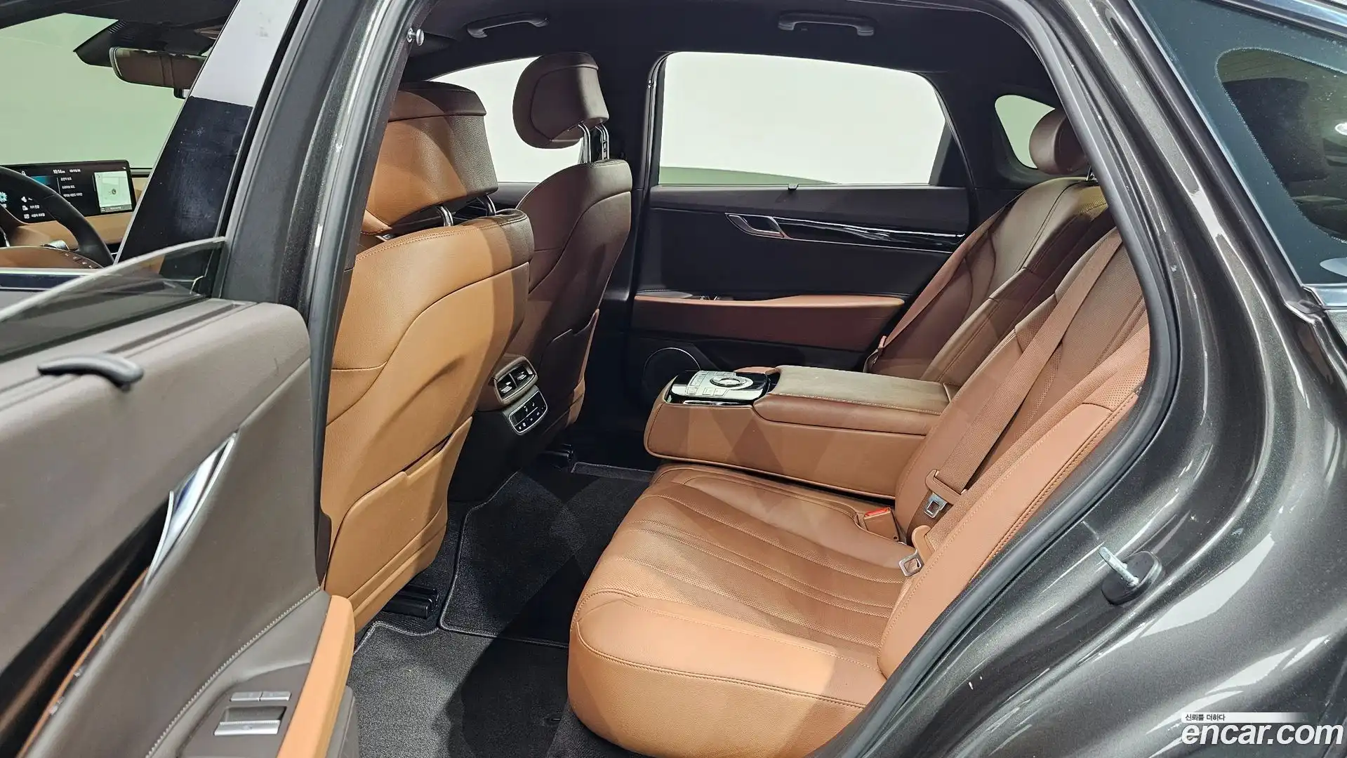 G80 Genesis 2022.0-OPTION-015