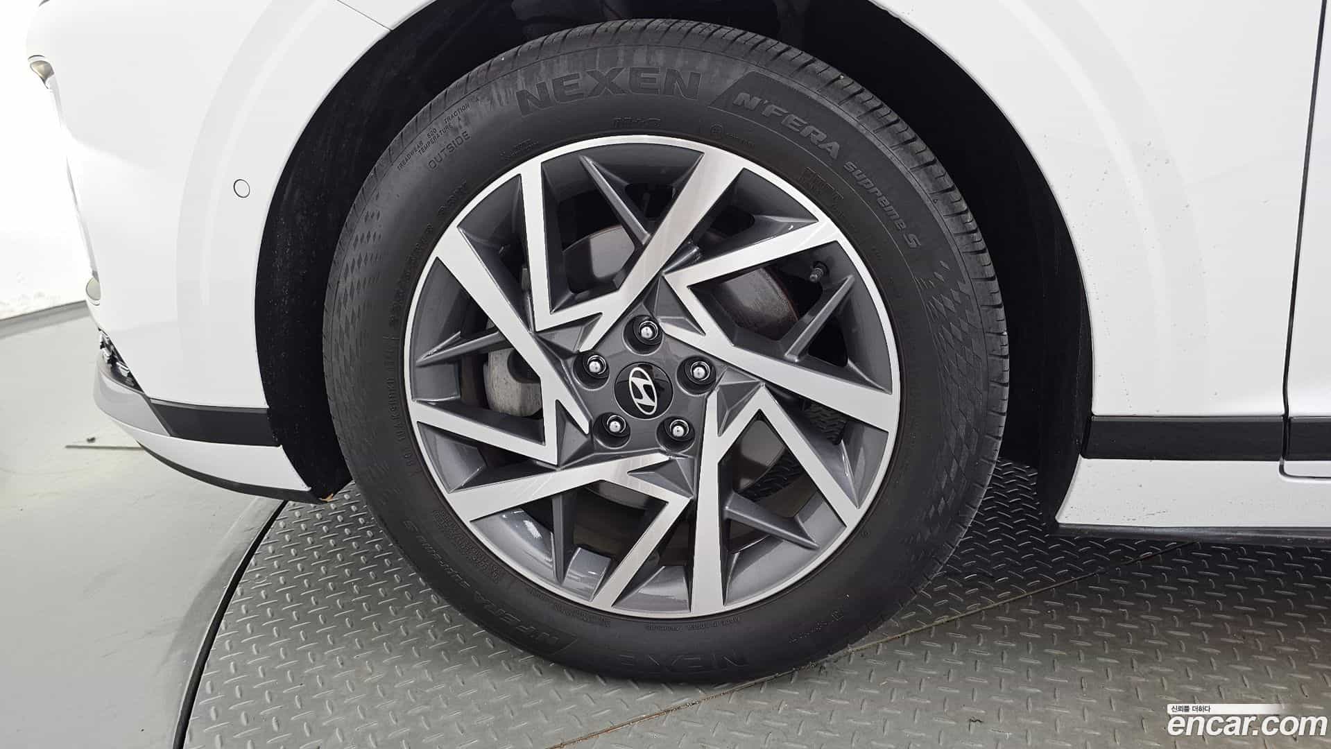 Grandeur Hyundai 2024.4-OUTER-005
