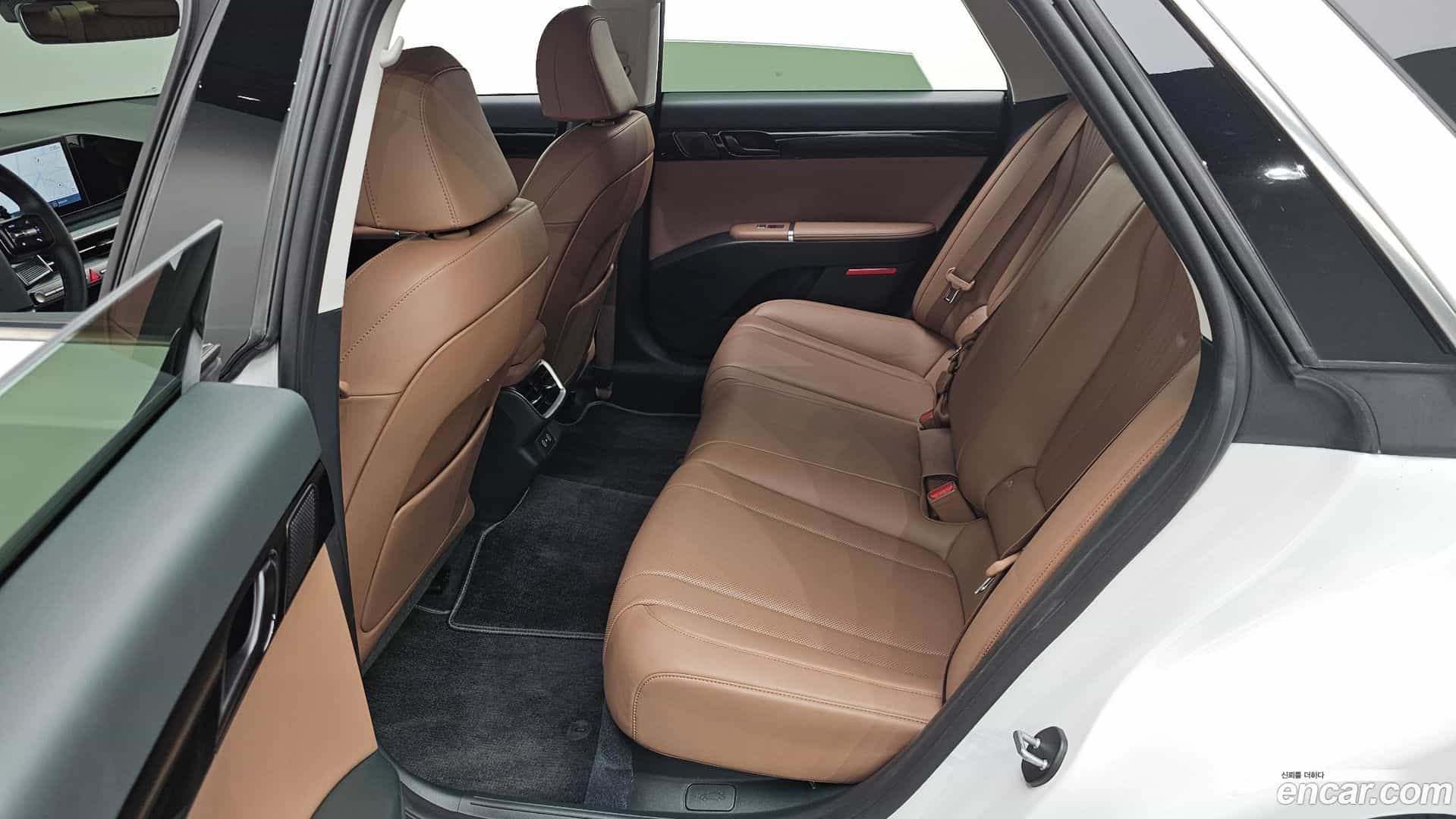 Grandeur Hyundai 2024.4-OPTION-016