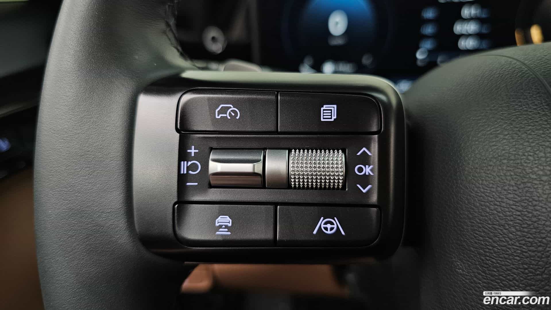 Grandeur Hyundai 2024.4-OPTION-021