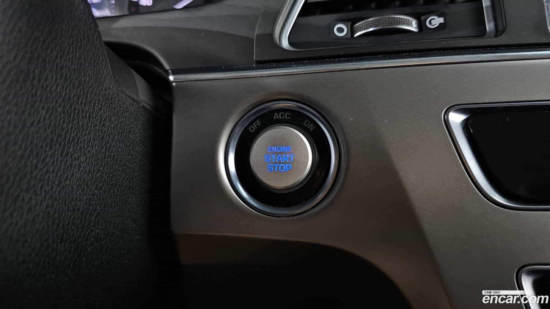 Sonata Hyundai 2016.1-OPTION-021