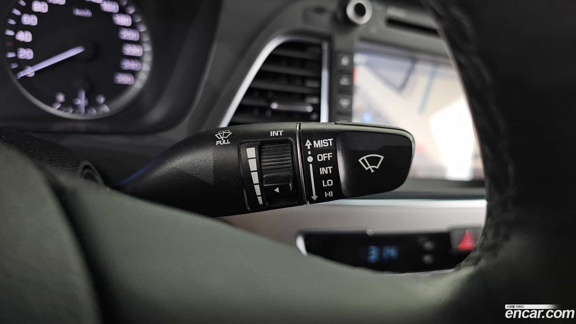 Sonata Hyundai 2016.1-OPTION-041