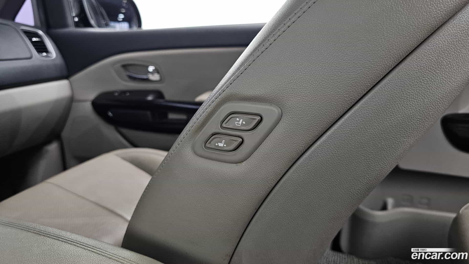 Canival Kia 2018.6-OPTION-021