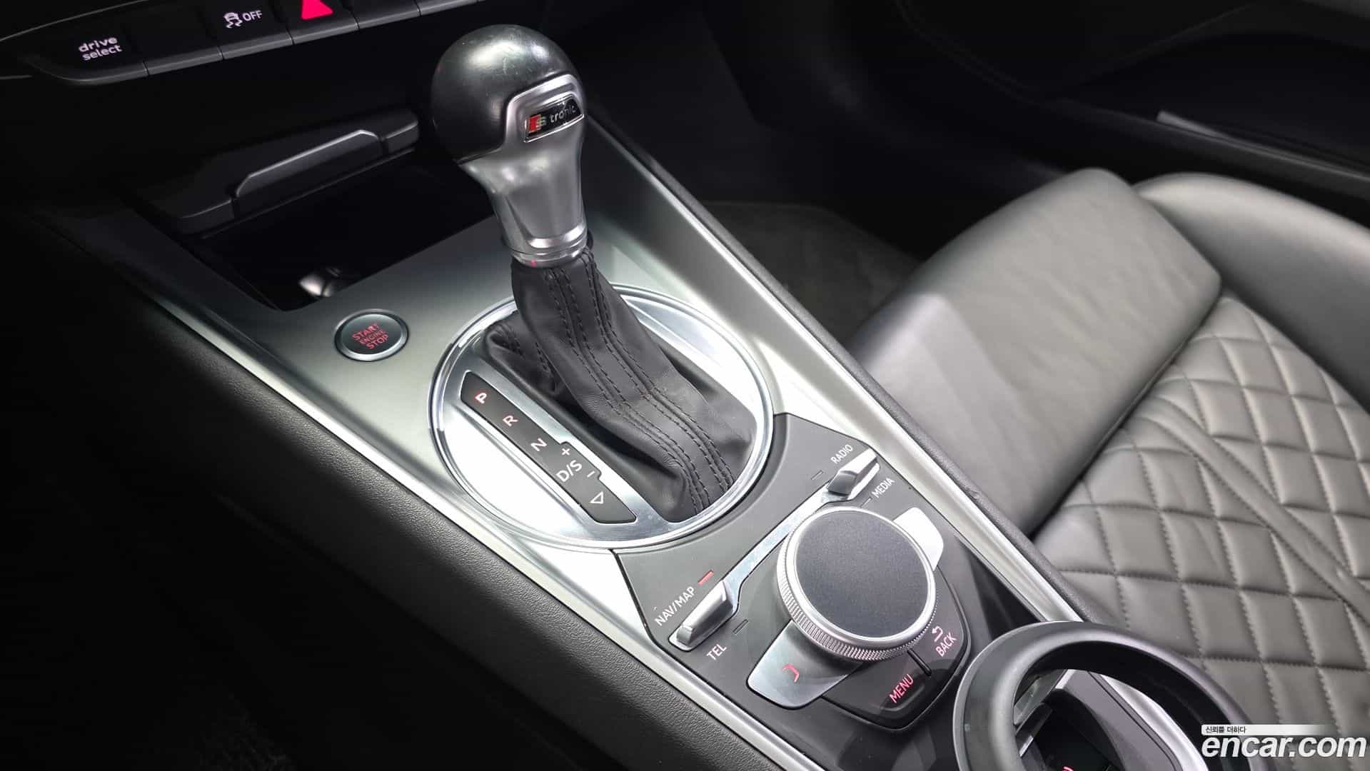 TT Audi 2016.0-INNER-009