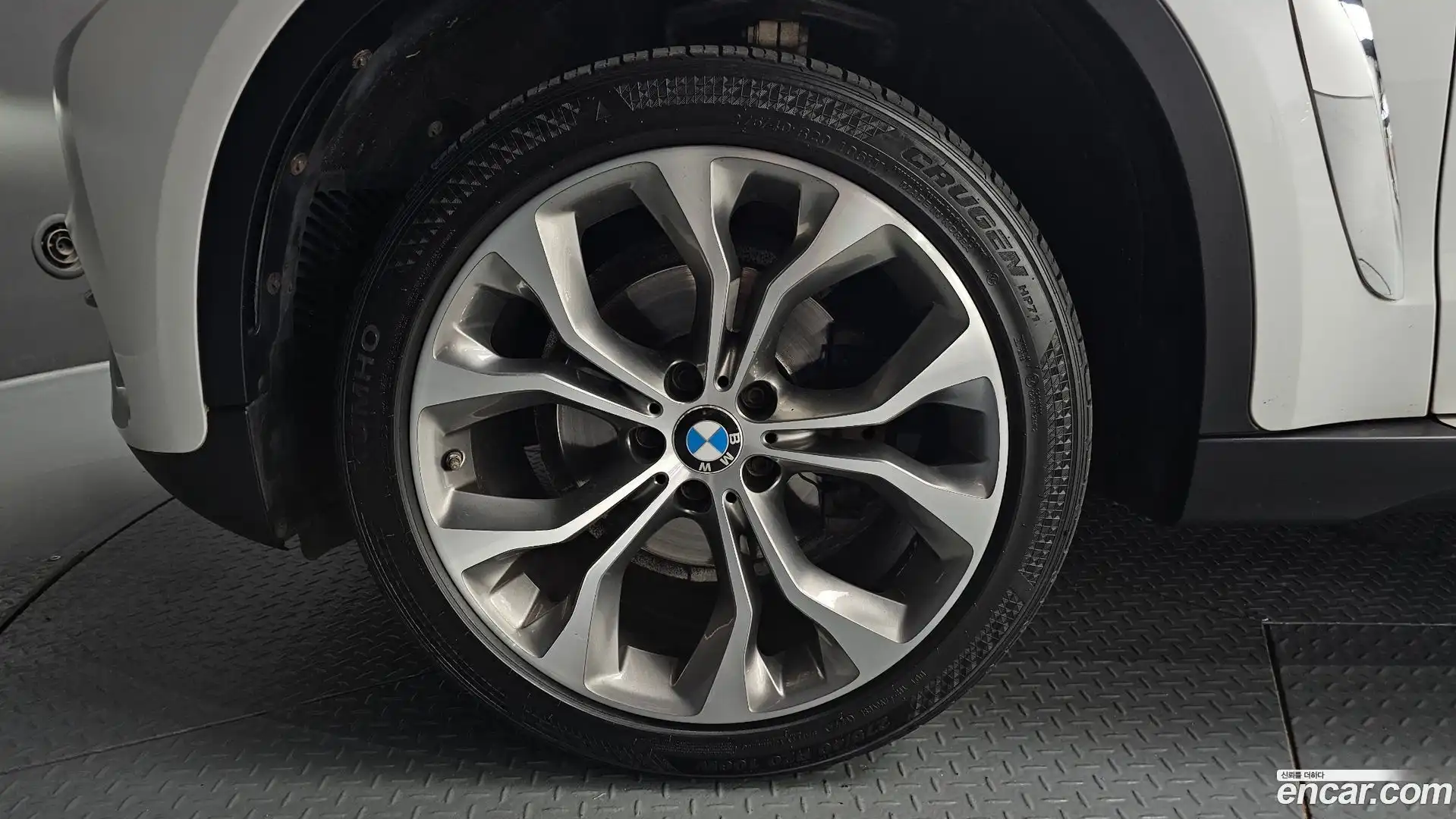 X6 BMW 2018.3-OUTER-005