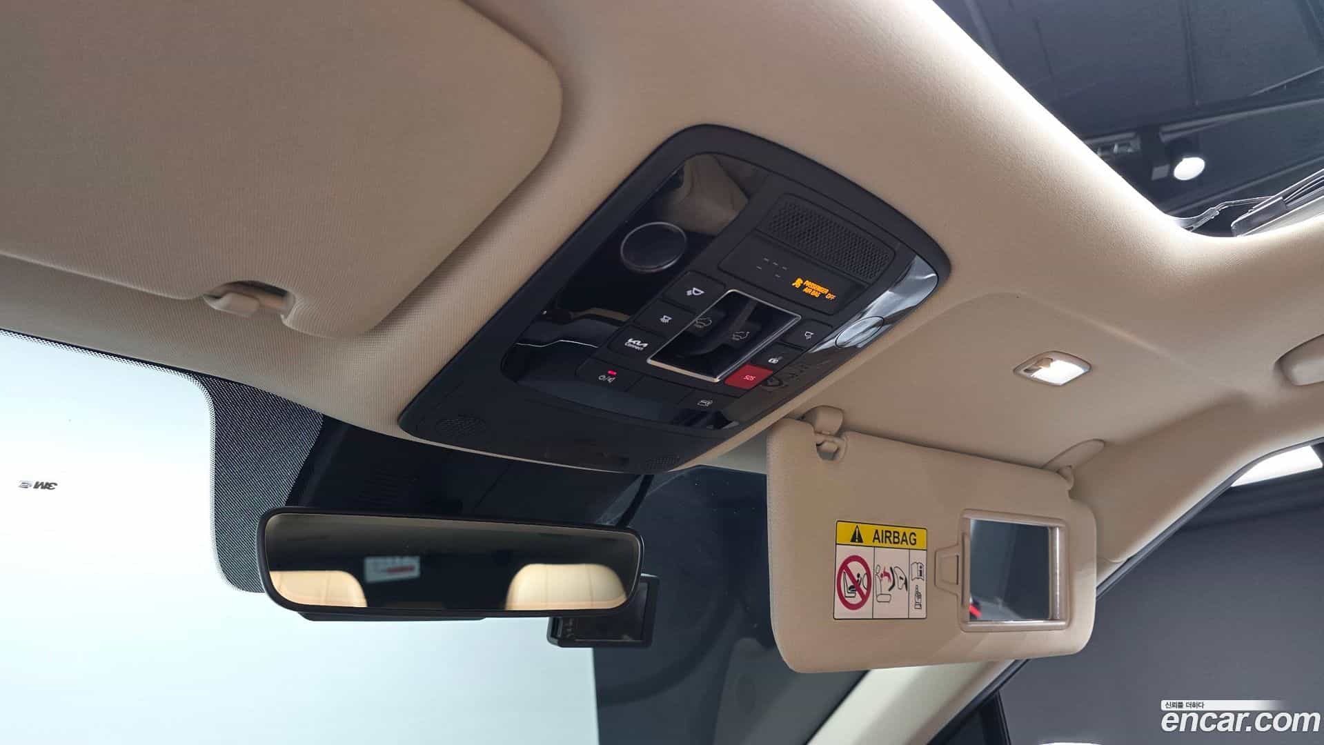Canival Kia 2022.5-OPTION-024