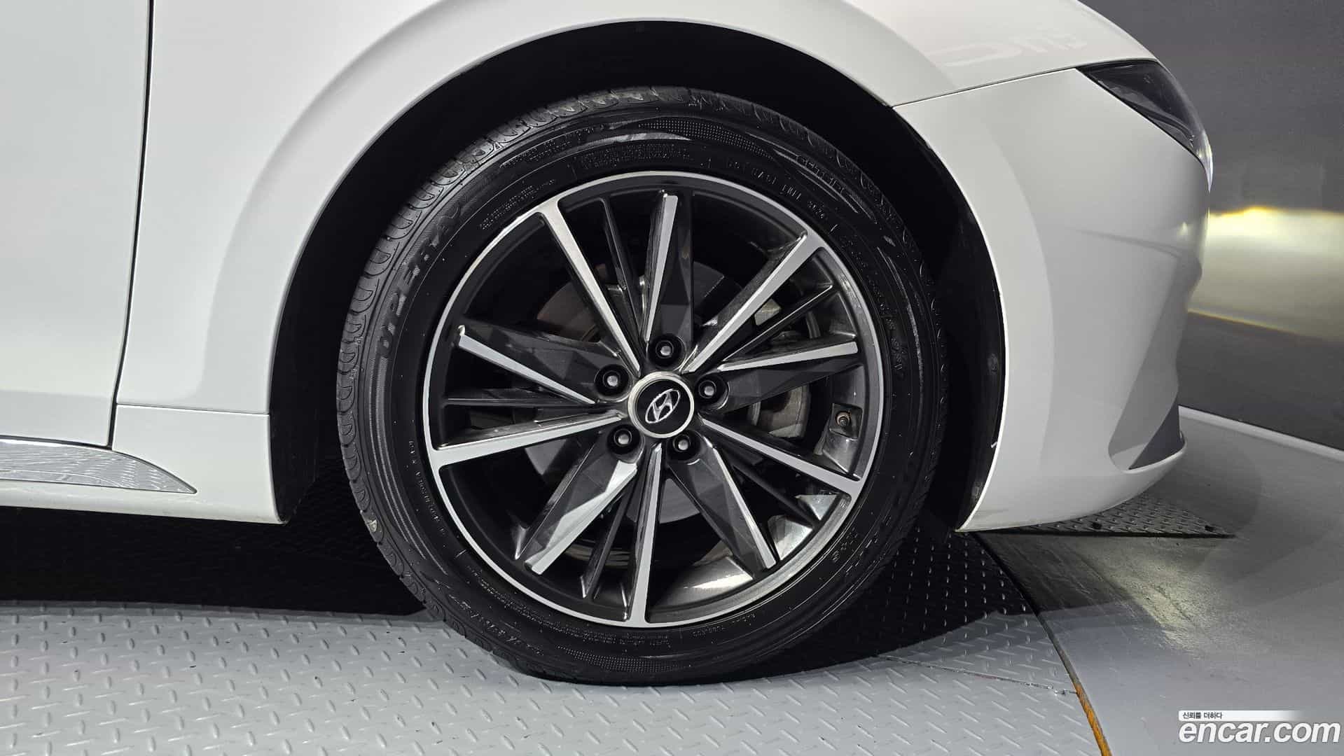 Grandeur Hyundai 2021.6-OUTER-031