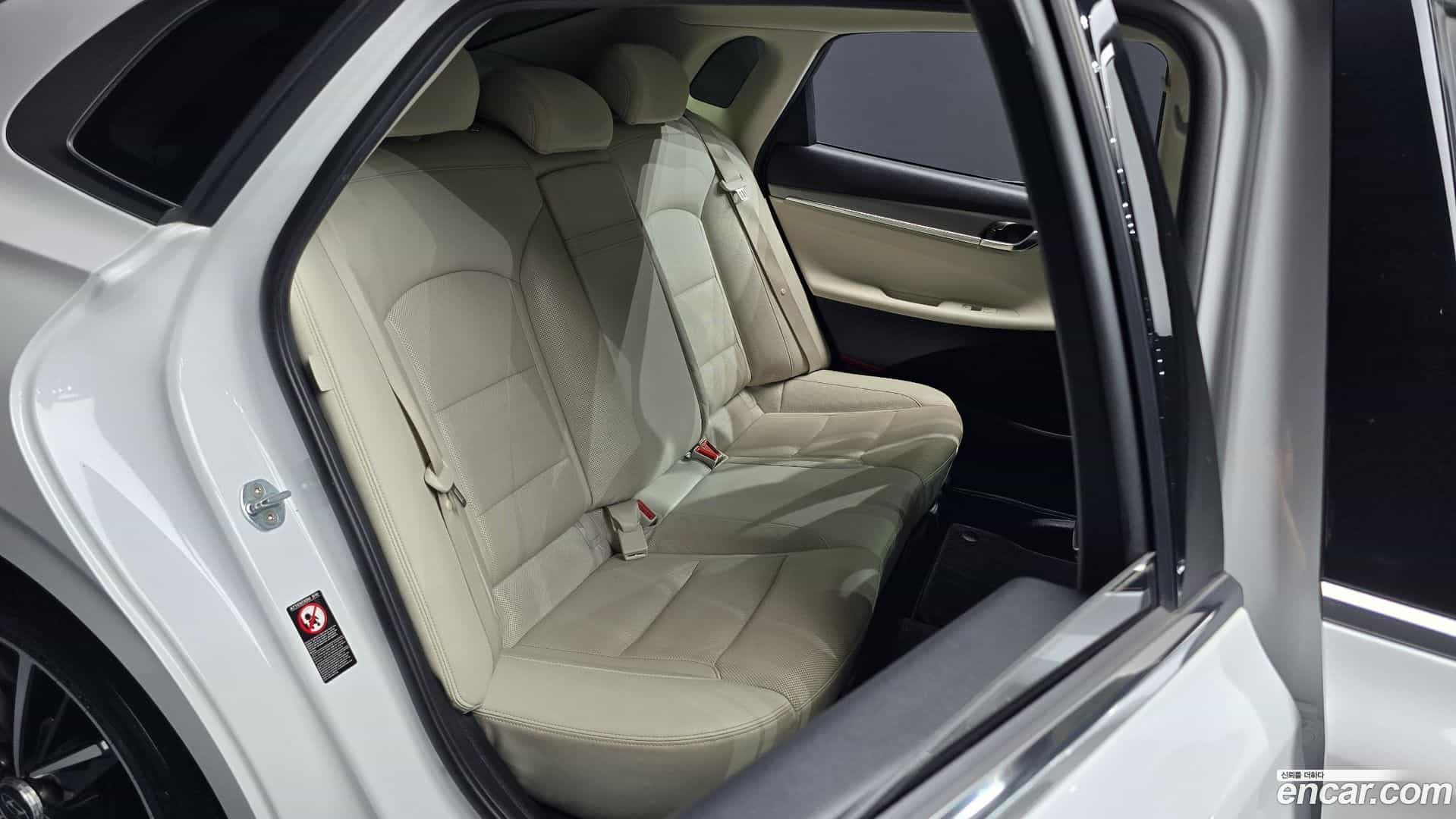 Grandeur Hyundai 2021.6-INNER-036