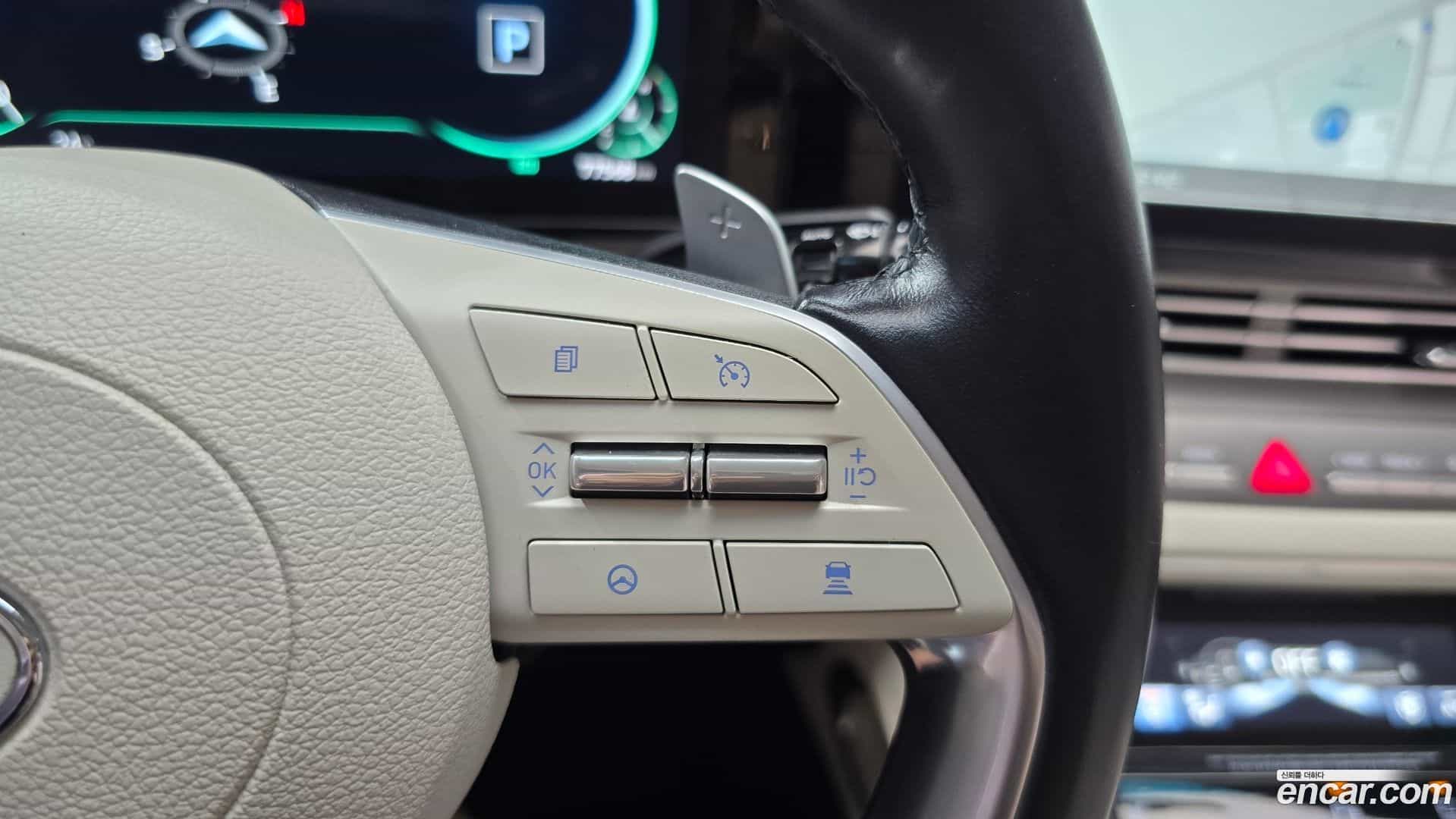 Grandeur Hyundai 2021.6-OPTION-042