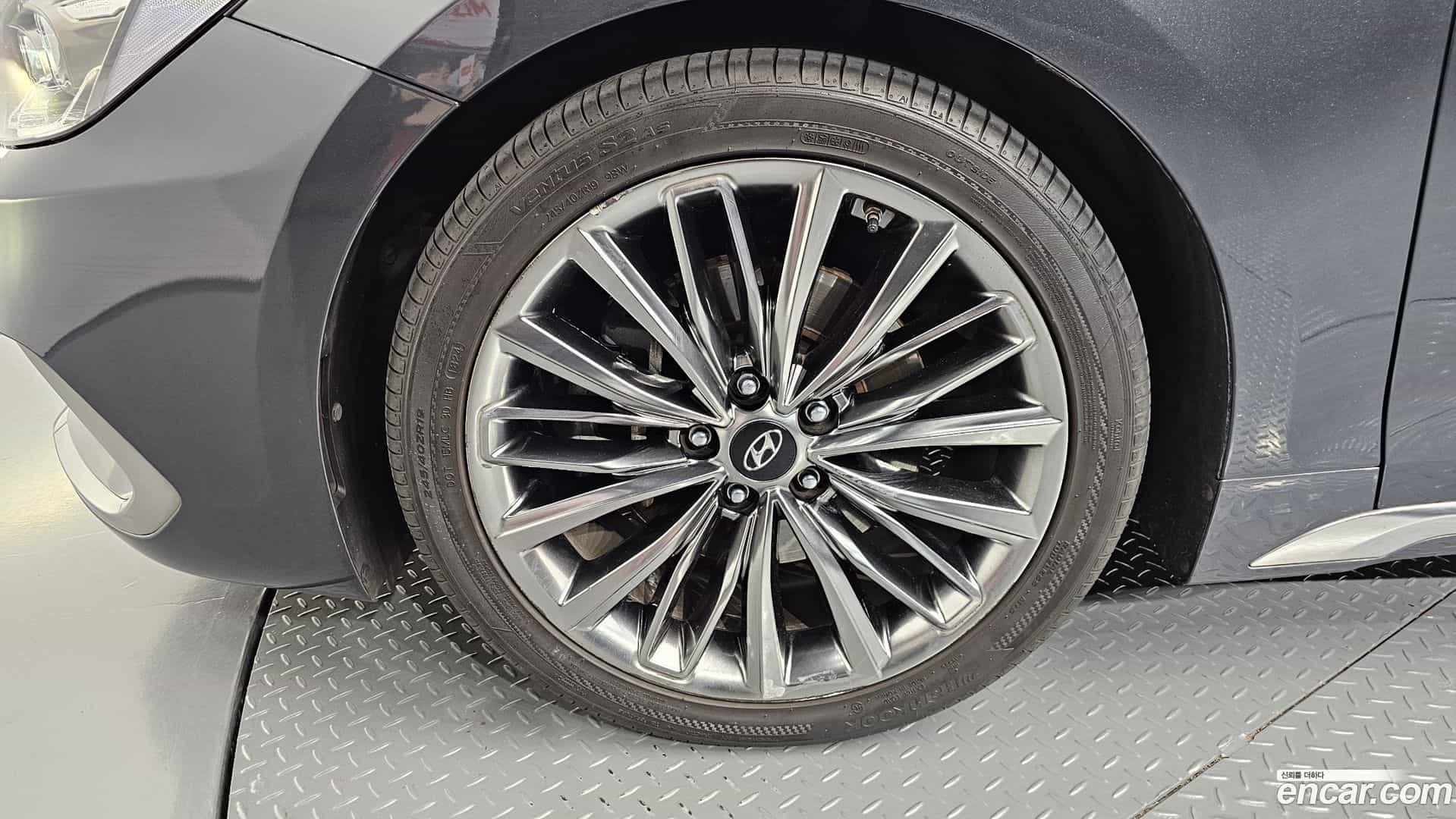 Grandeur Hyundai 2017.8-OUTER-005