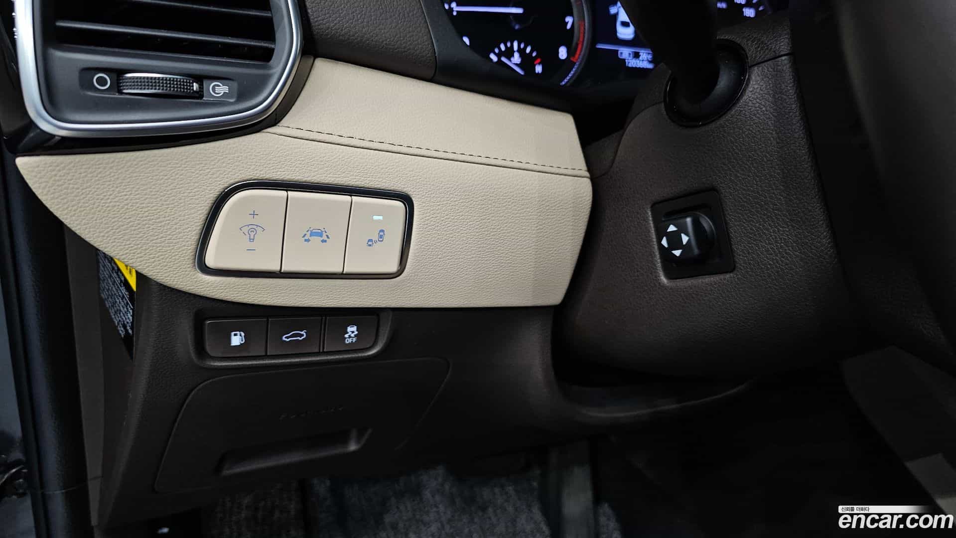 Grandeur Hyundai 2017.8-OPTION-018