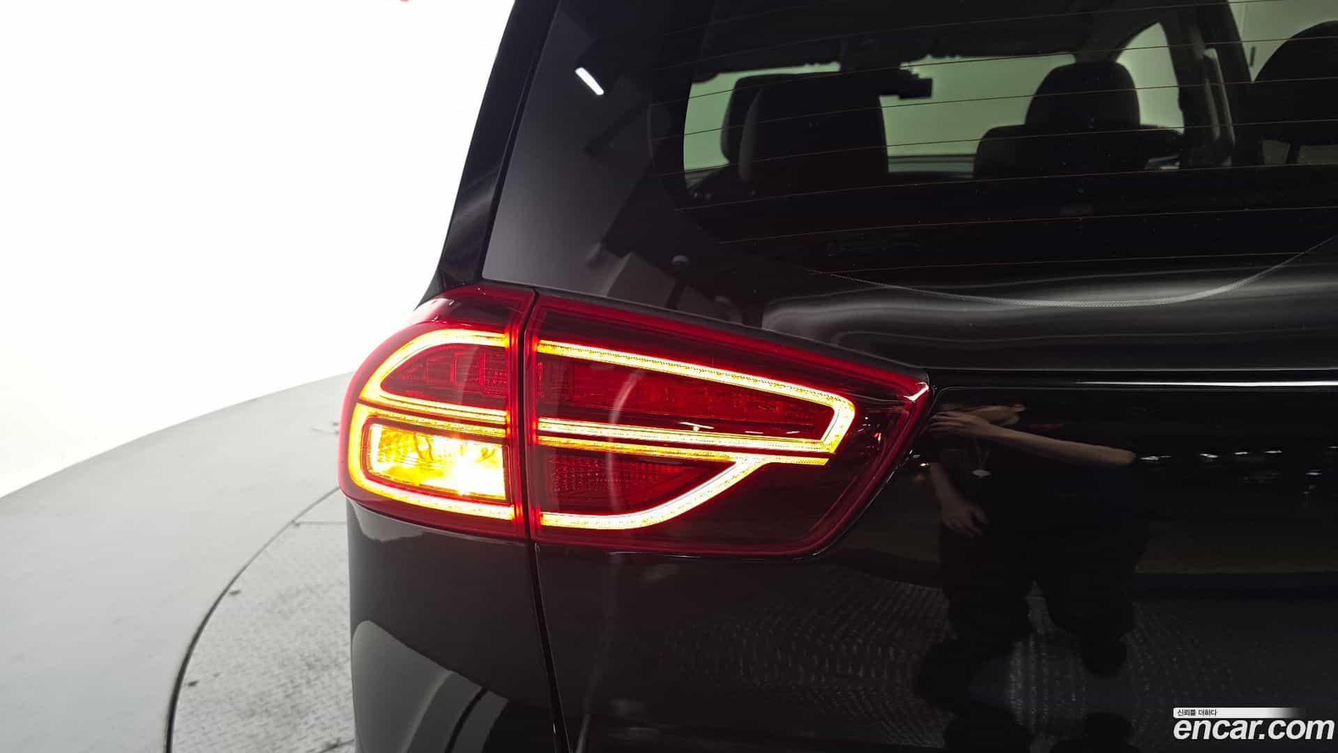 Niro Kia 2023.3-OUTER-033