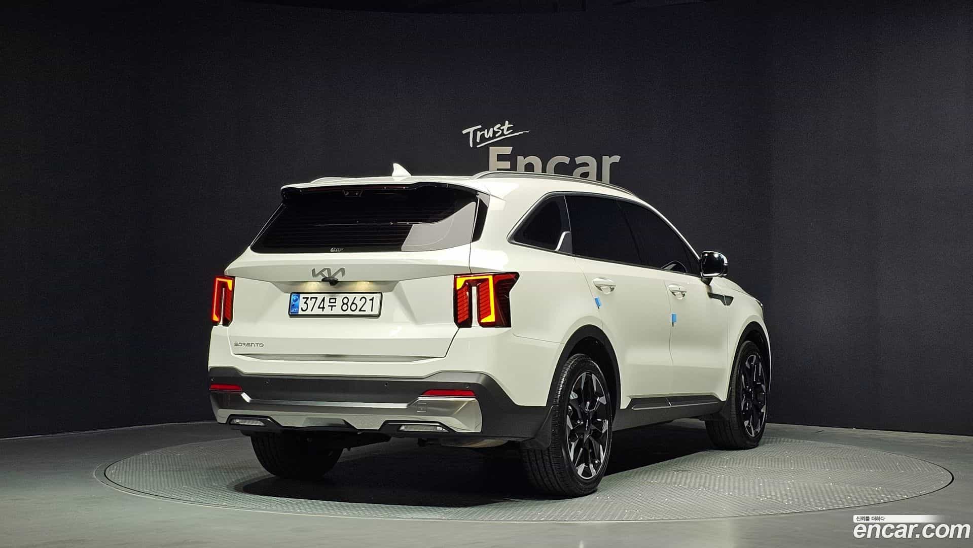 Sorento Kia 2023.8-OUTER-002