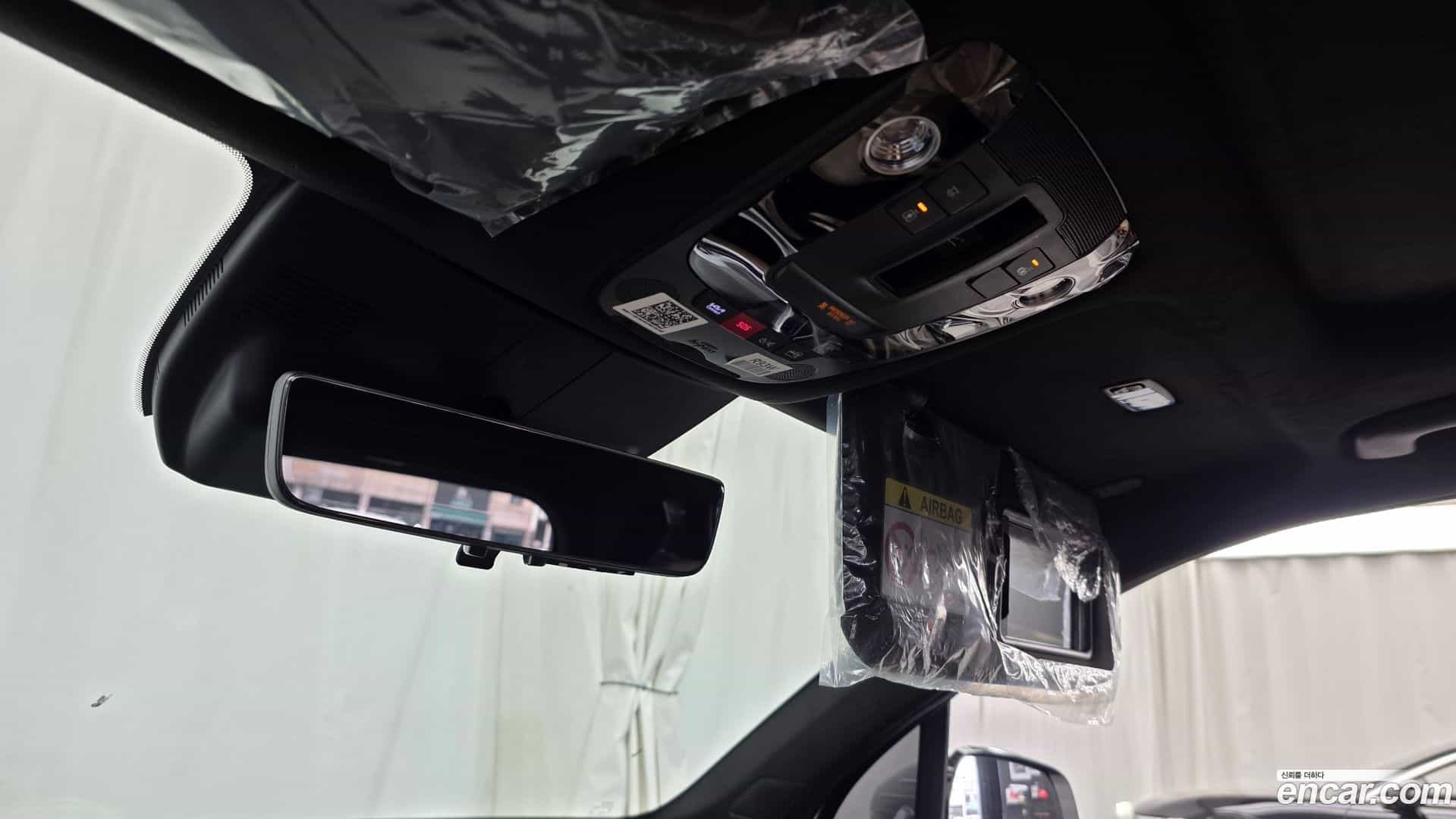 Sorento Kia 2023.8-OPTION-051