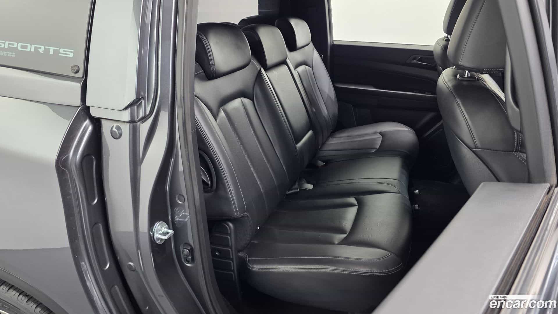 Rexton KG Mobility 2019.10-OPTION-015