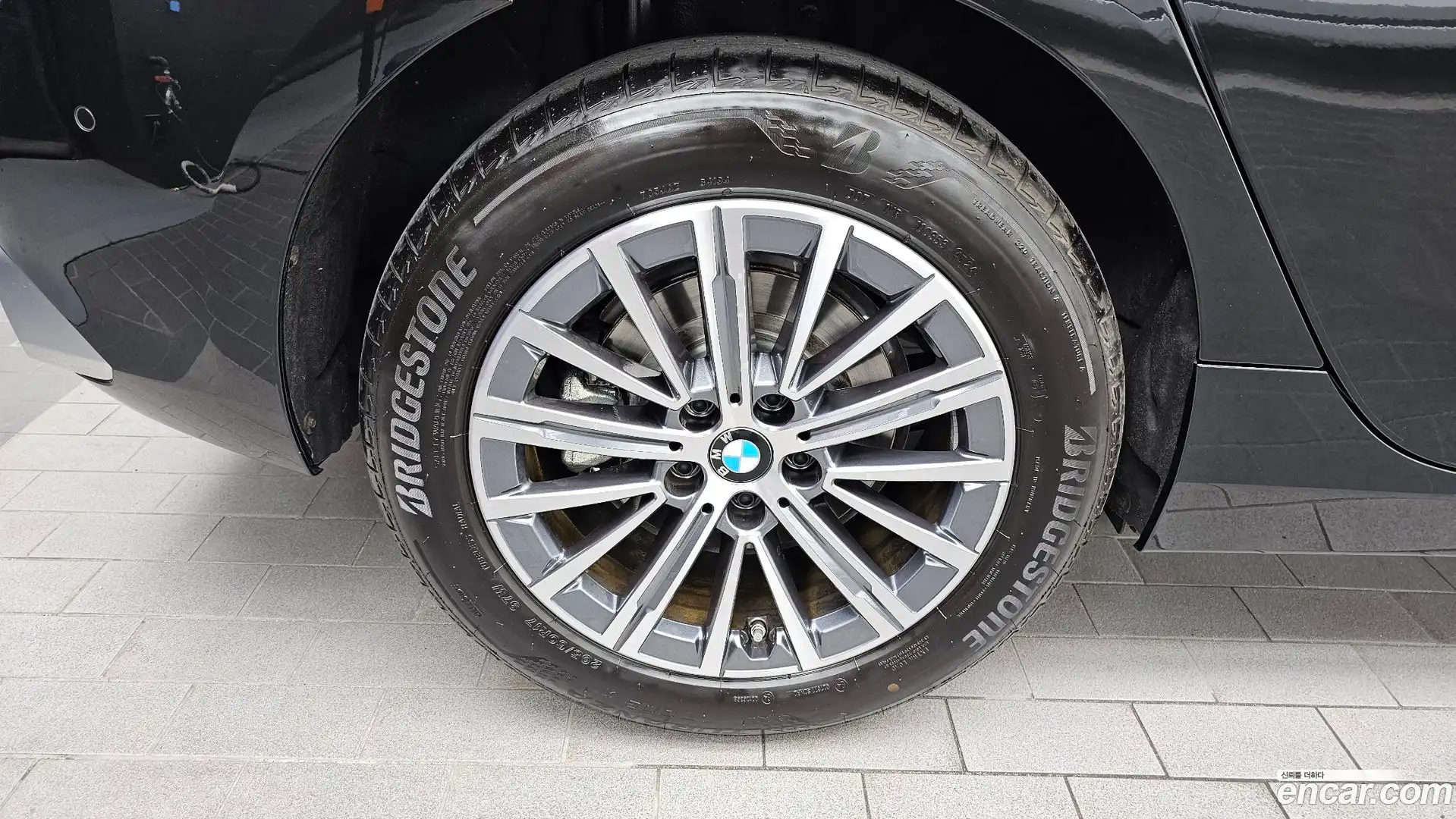 2-Series BMW 2025.4-OUTER-005