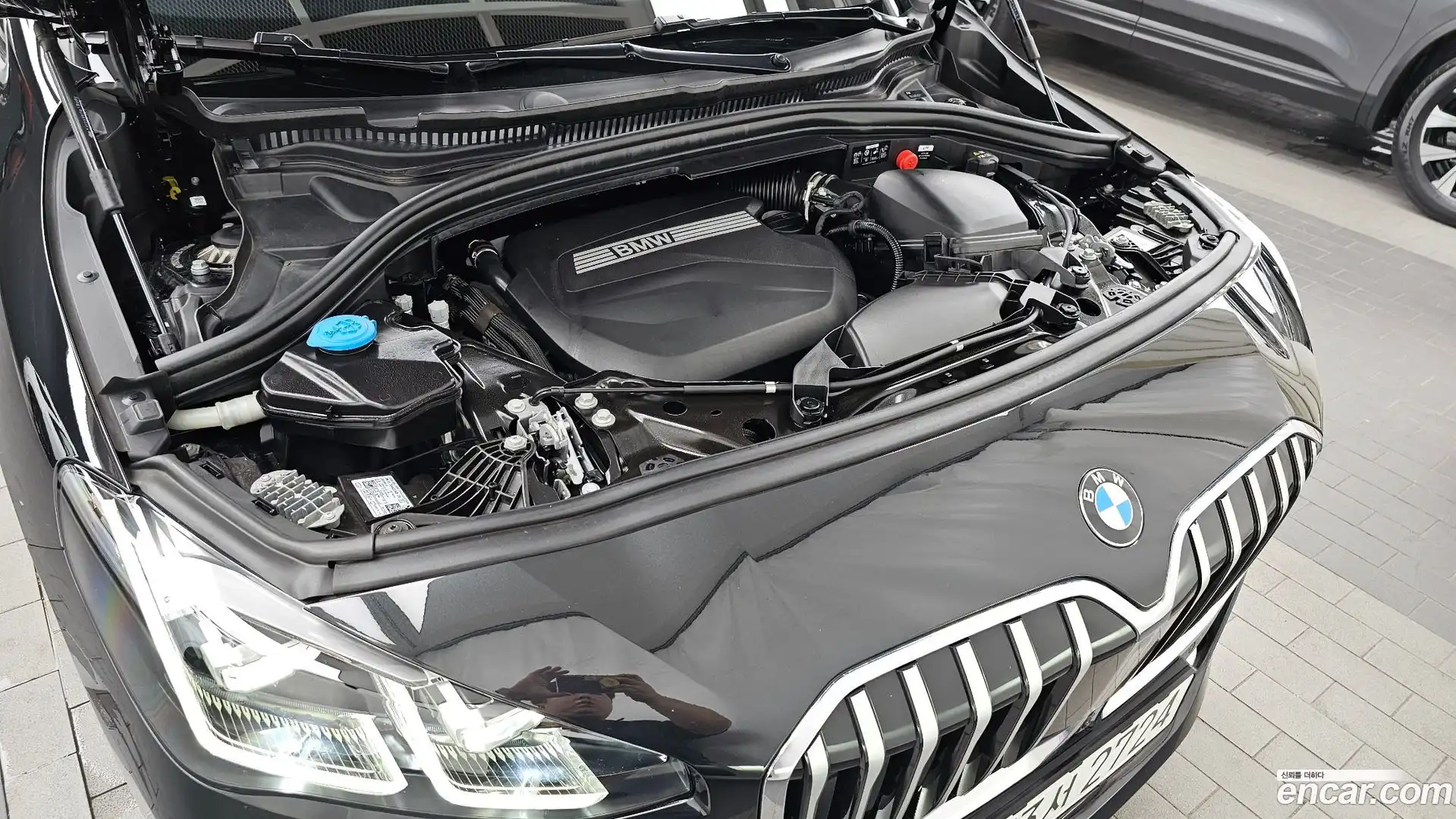 2-Series BMW 2025.4-OUTER-006