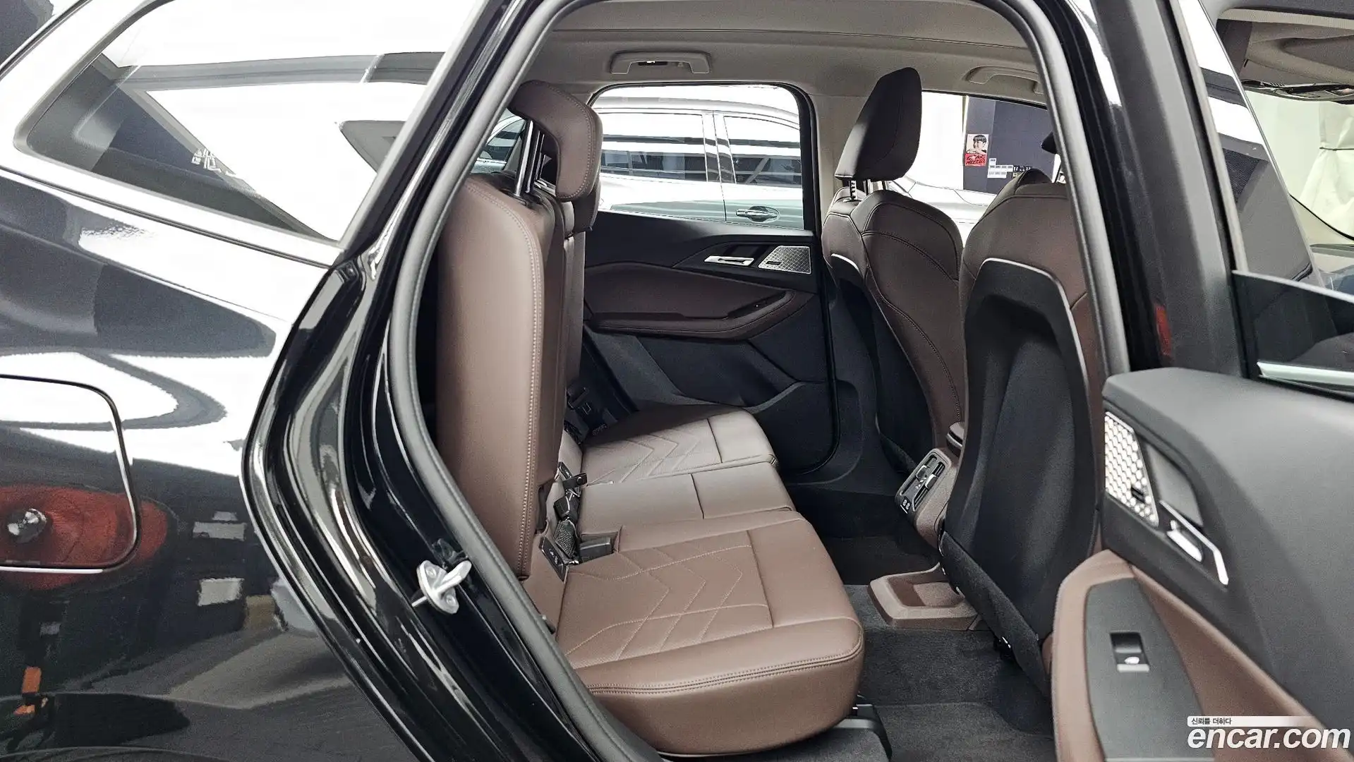 2-Series BMW 2025.4-OPTION-016