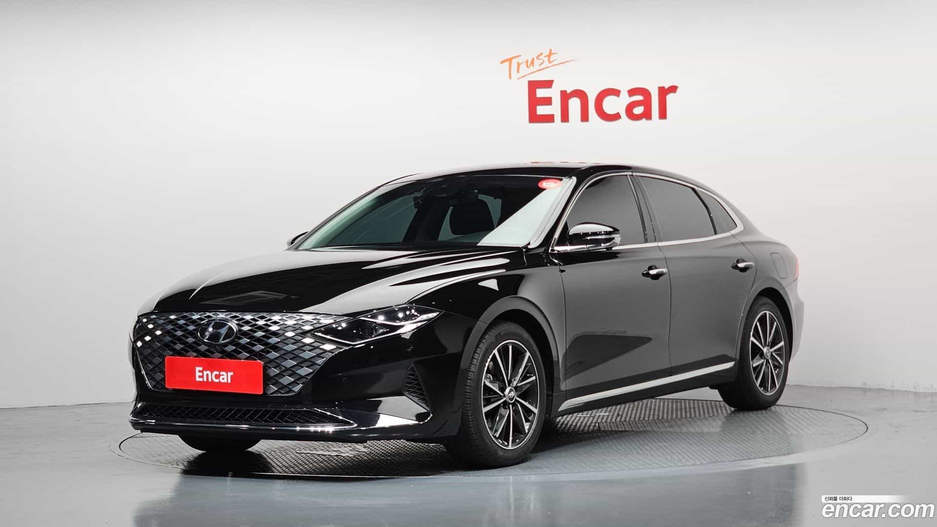 Grandeur Hyundai 2022.5-OUTER-001