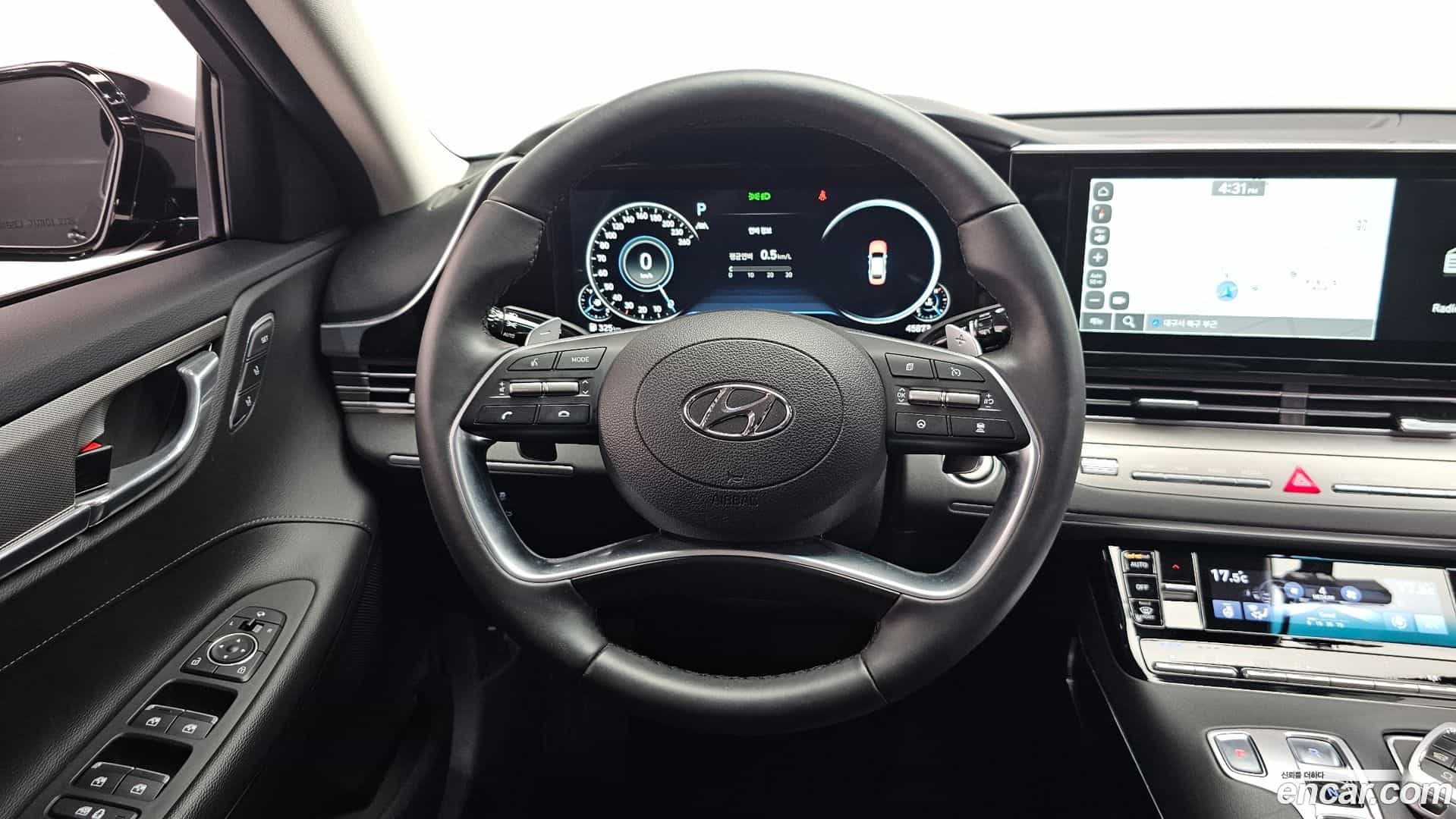 Grandeur Hyundai 2022.5-OPTION-016