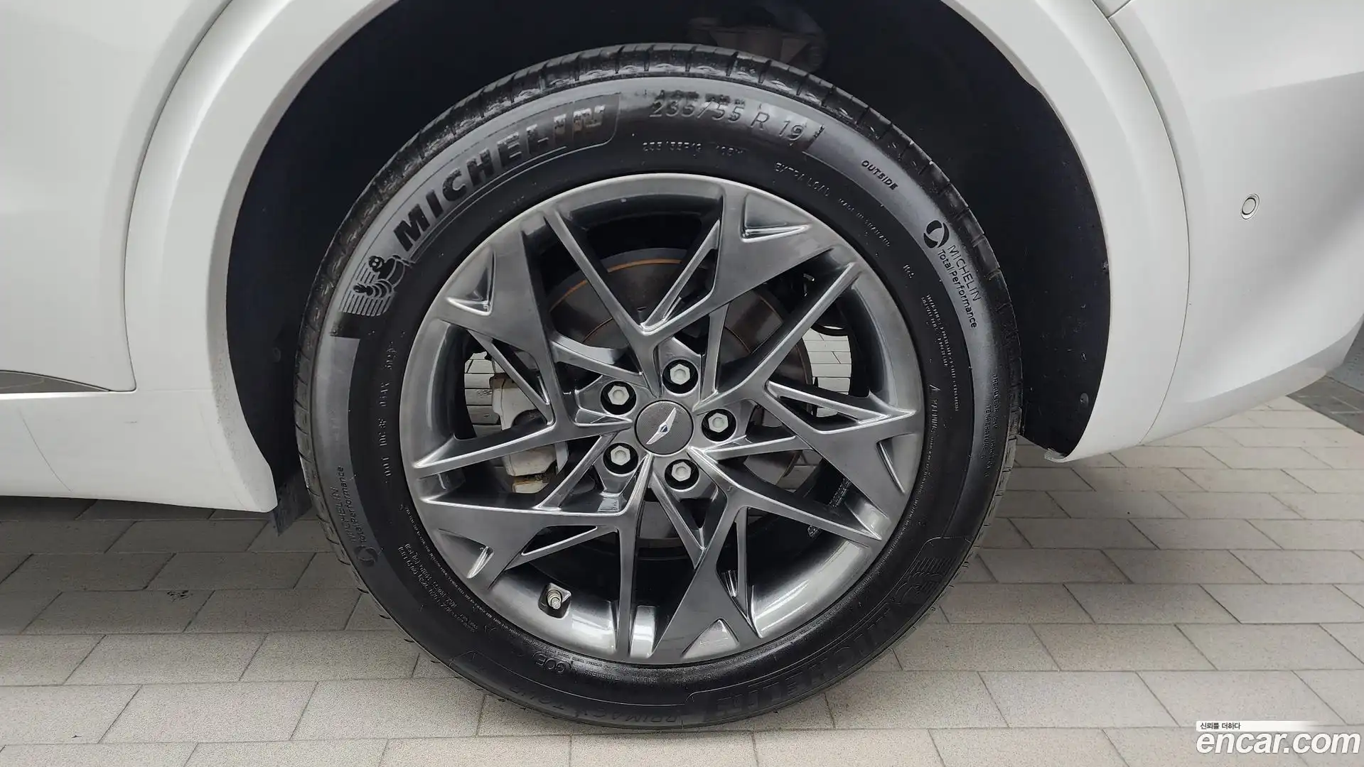 GV70 Genesis 2021.10-OUTER-031