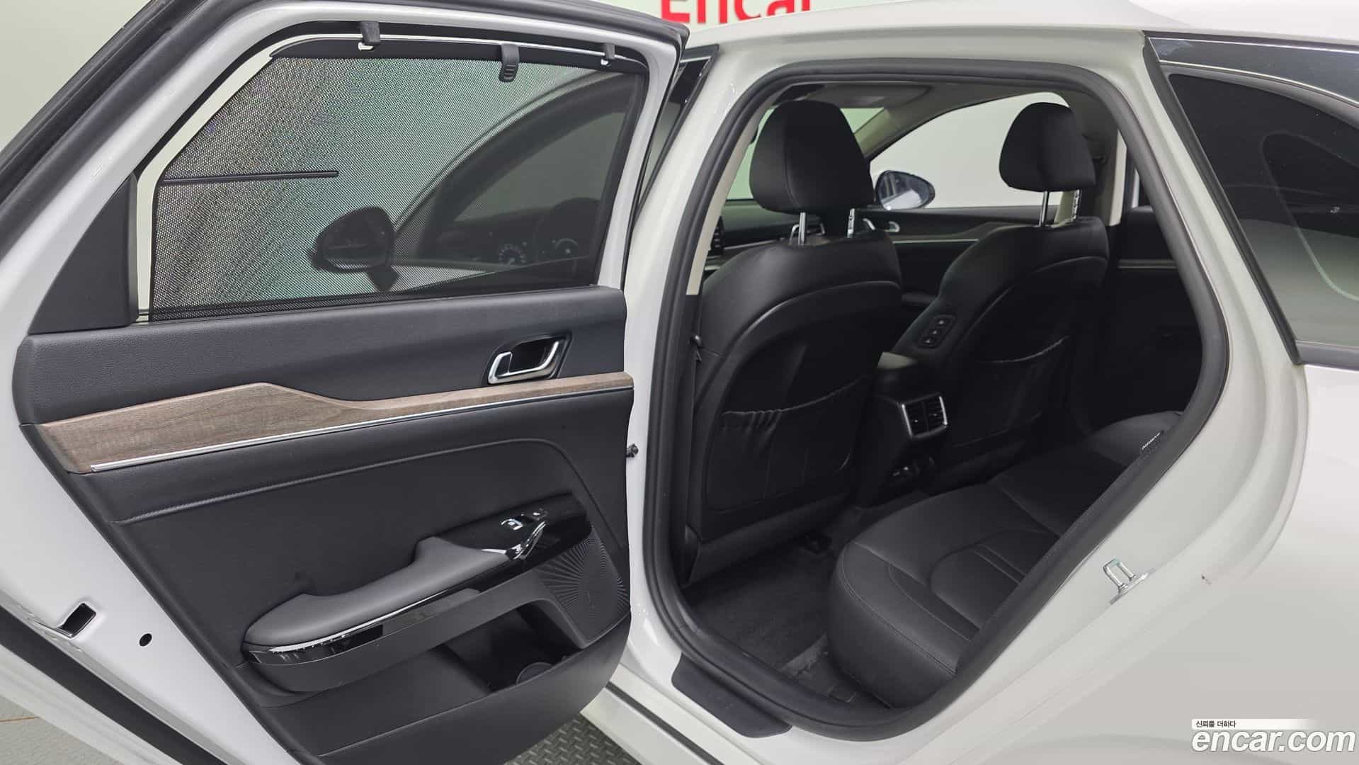 K5 Kia 2022.9-OPTION-044