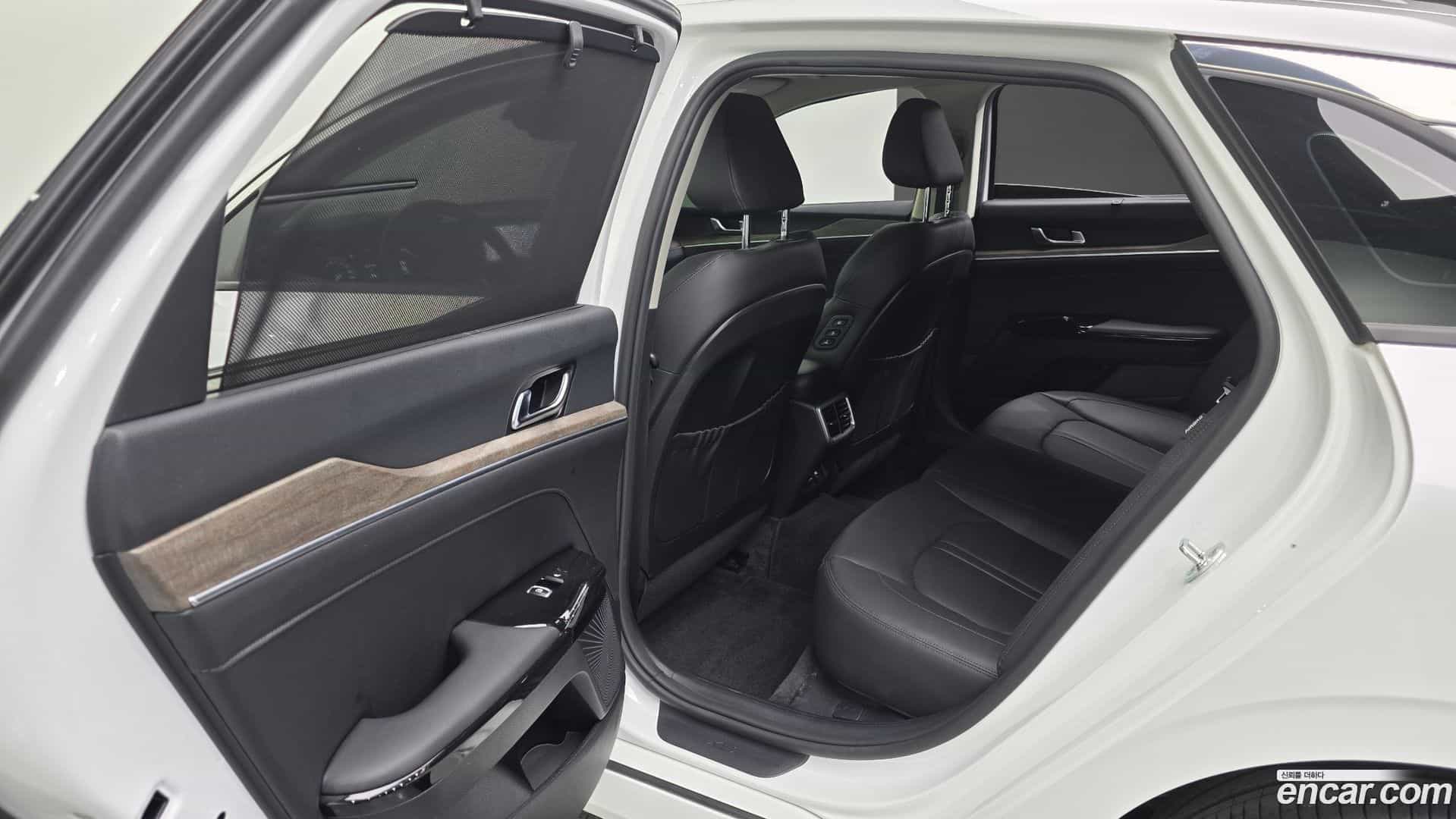 K5 Kia 2022.9-OPTION-045