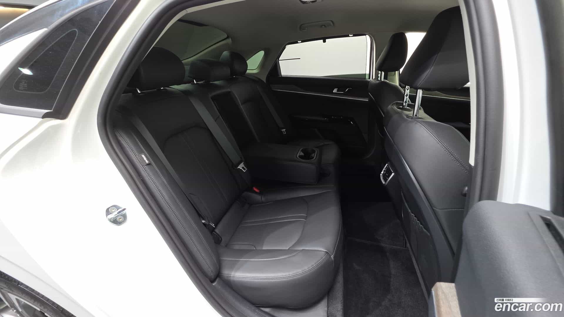 K5 Kia 2022.9-OPTION-048