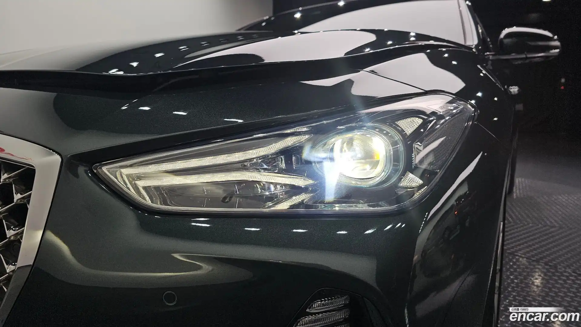 G70 Genesis 2018.9-OUTER-032