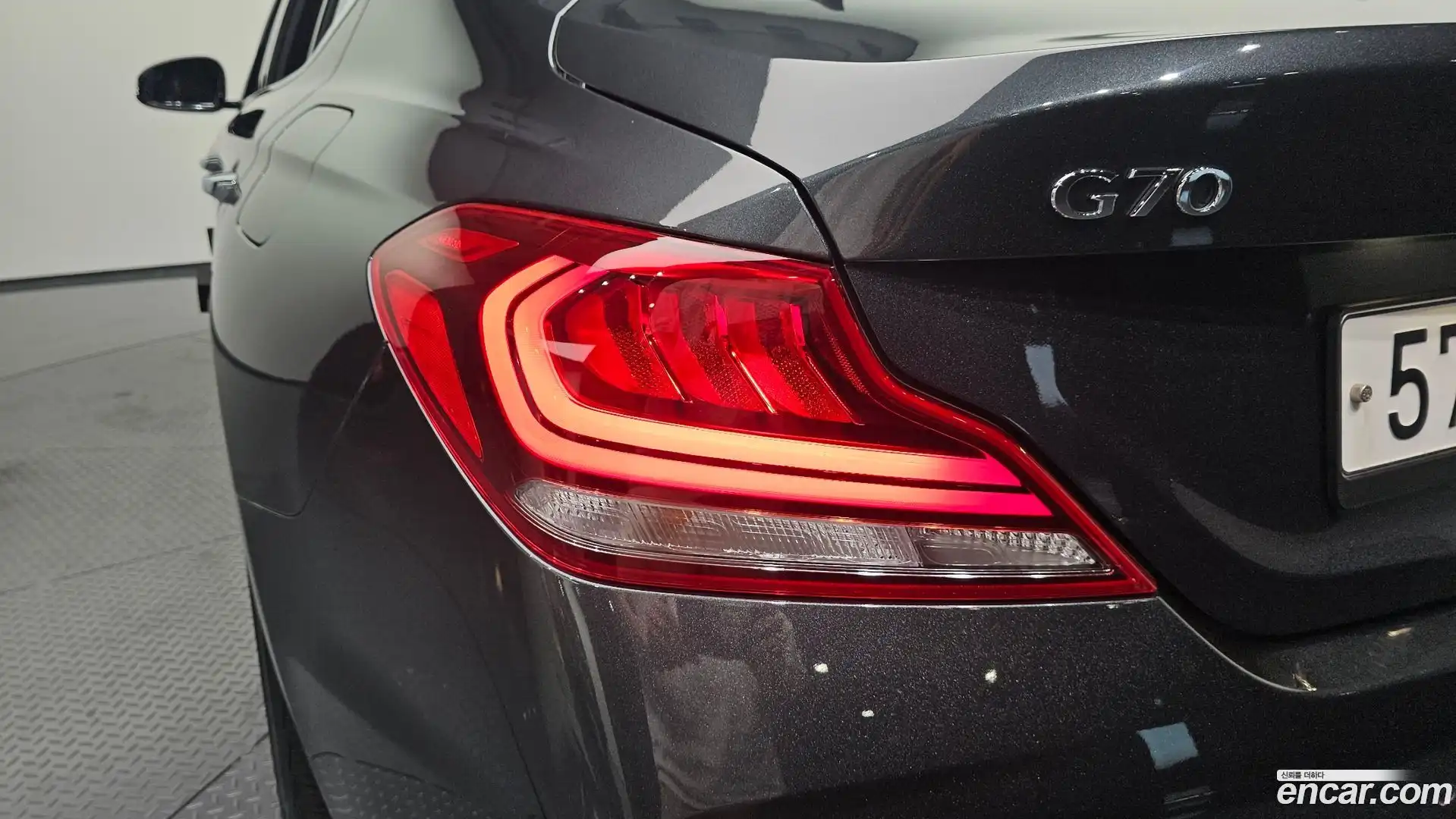 G70 Genesis 2018.9-OUTER-033