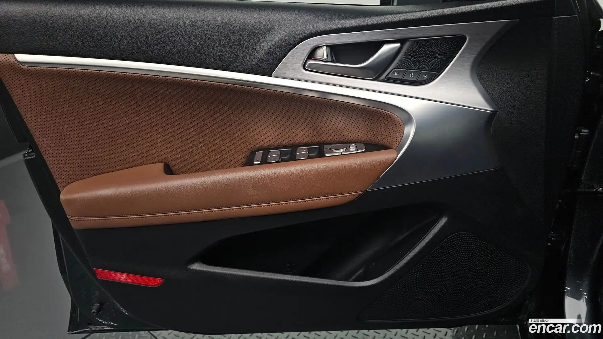 G70 Genesis 2018.9-INNER-034
