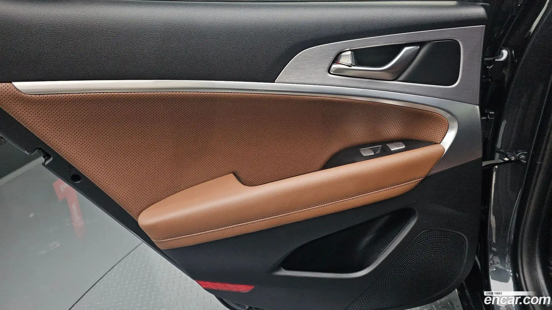 G70 Genesis 2018.9-INNER-035