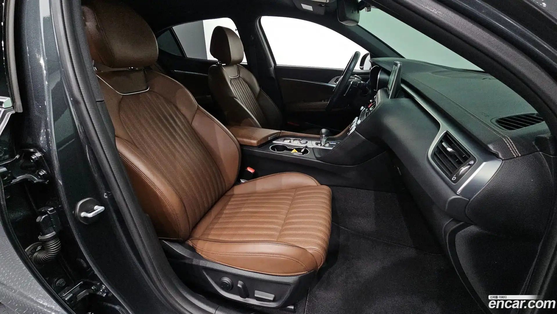 G70 Genesis 2018.9-INNER-036