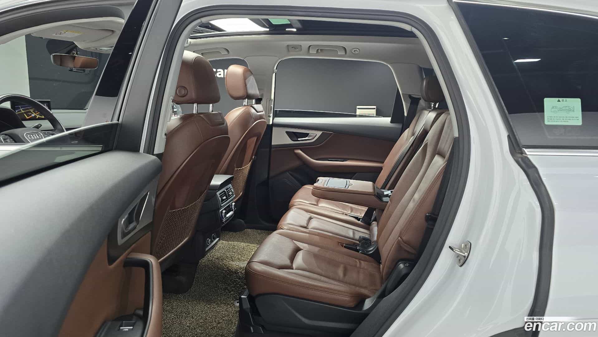 Q7 Audi 2019.9-OPTION-016