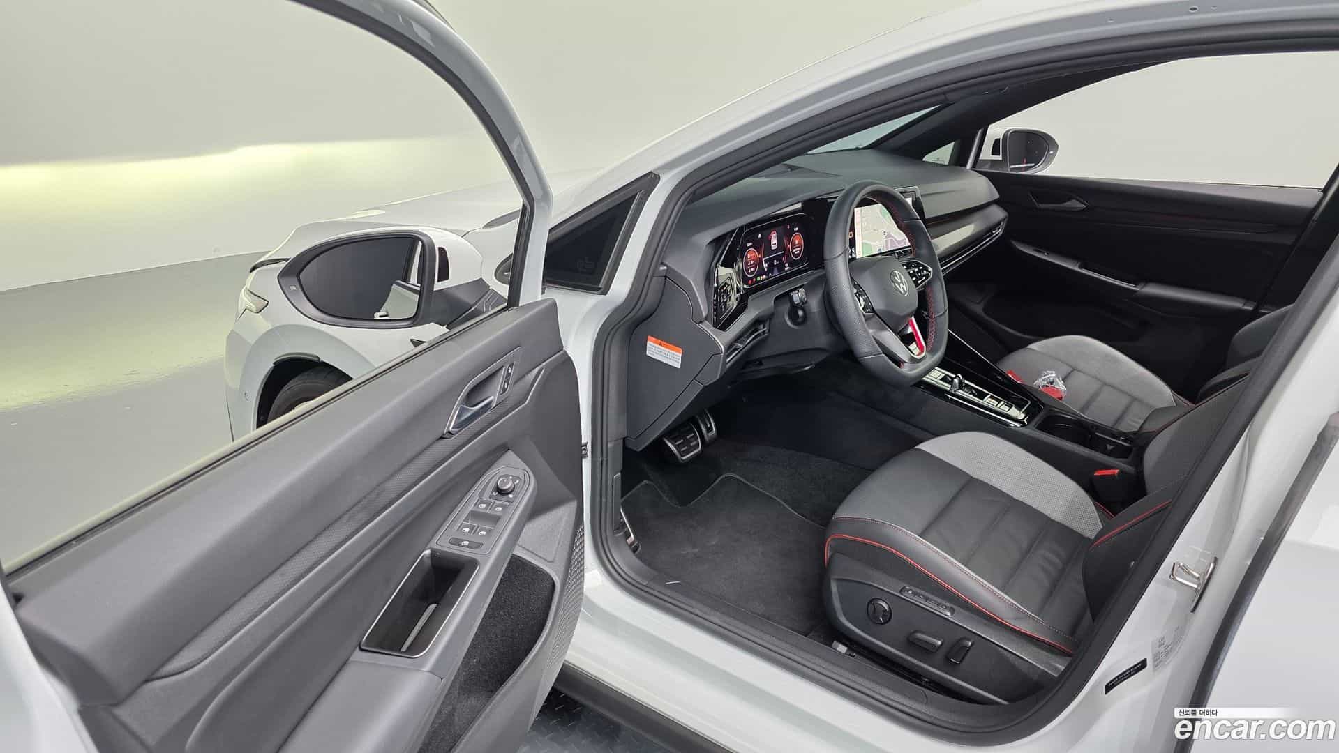 Golf Volkswagen 2024.10-INNER-010