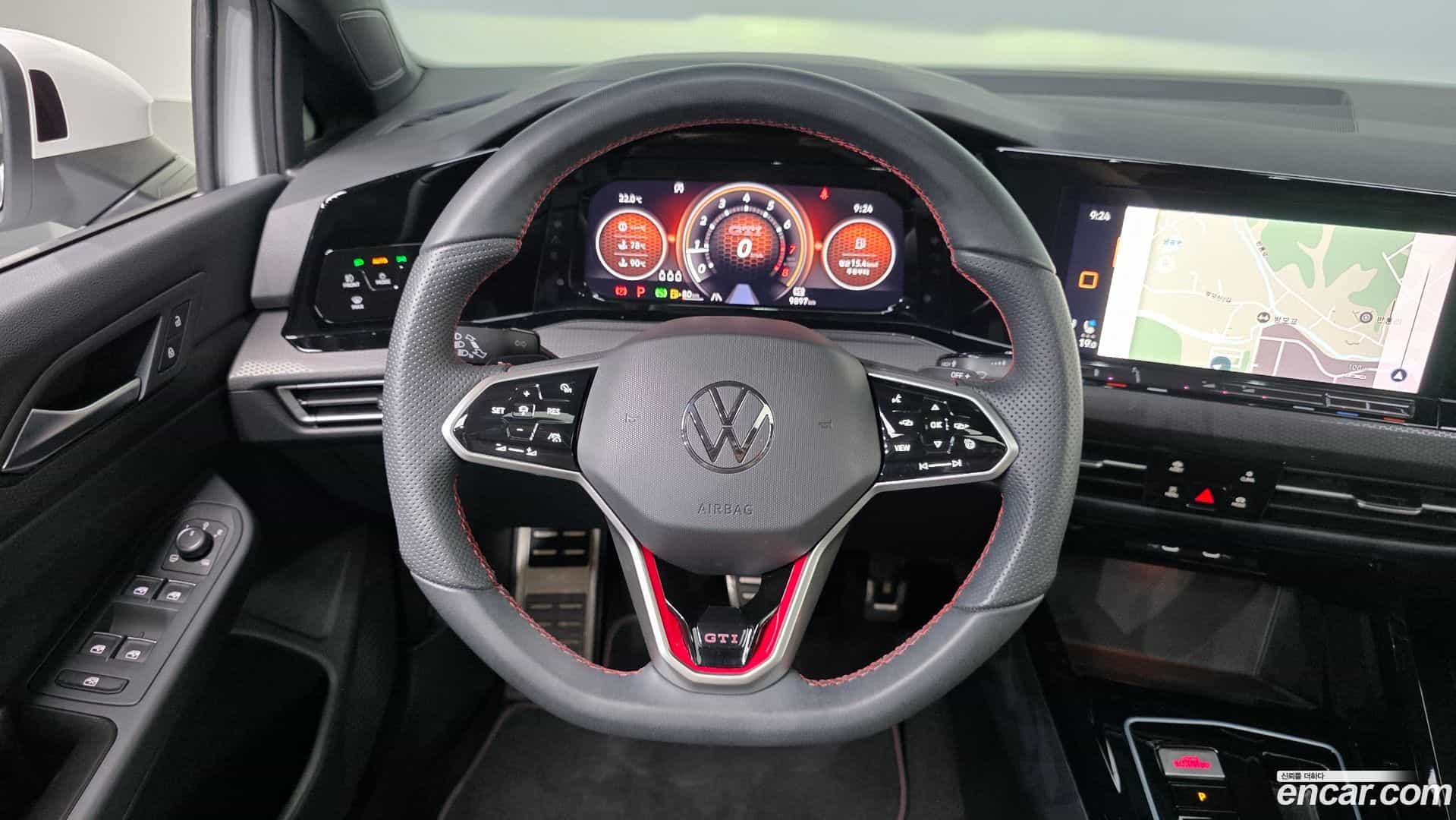 Golf Volkswagen 2024.10-OPTION-017