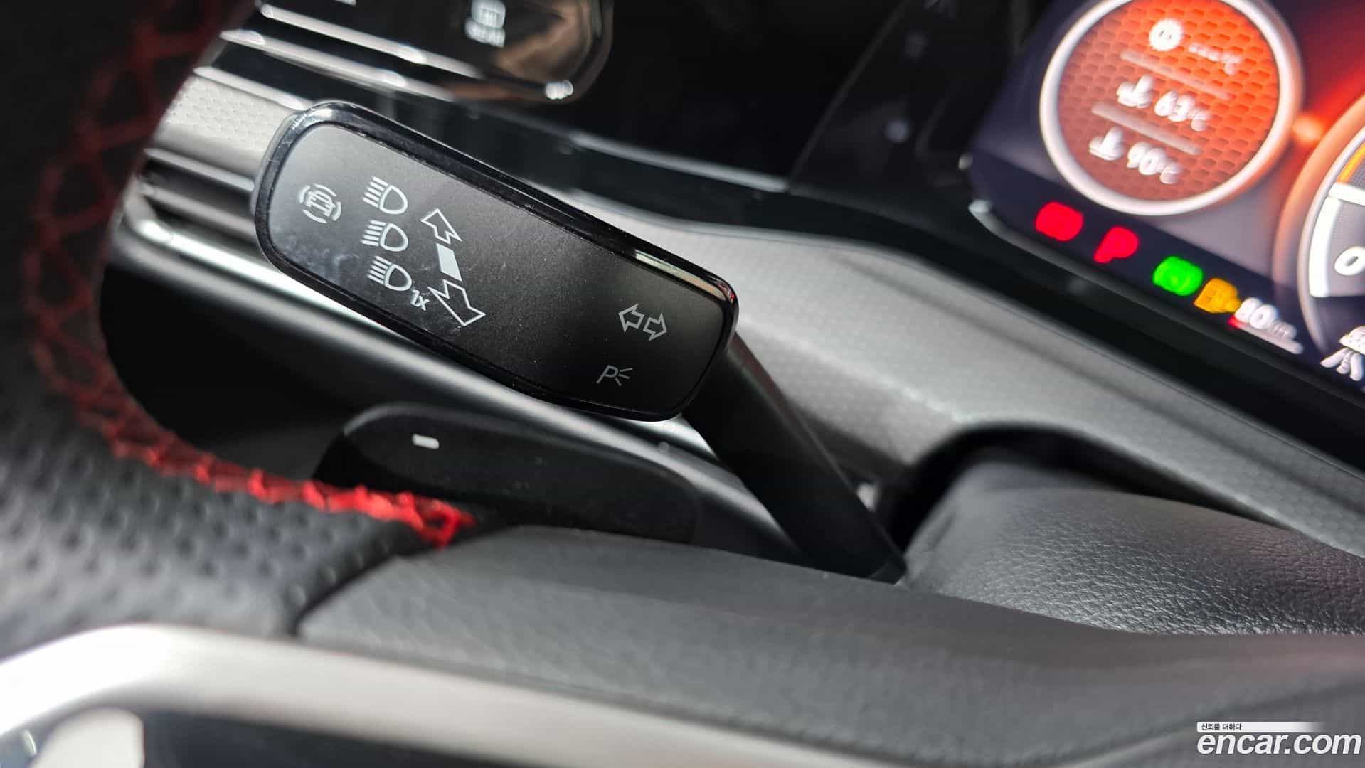 Golf Volkswagen 2024.10-OPTION-042