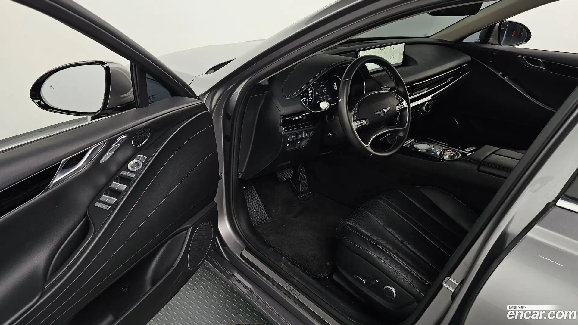 G80 Genesis 2022.4-INNER-010