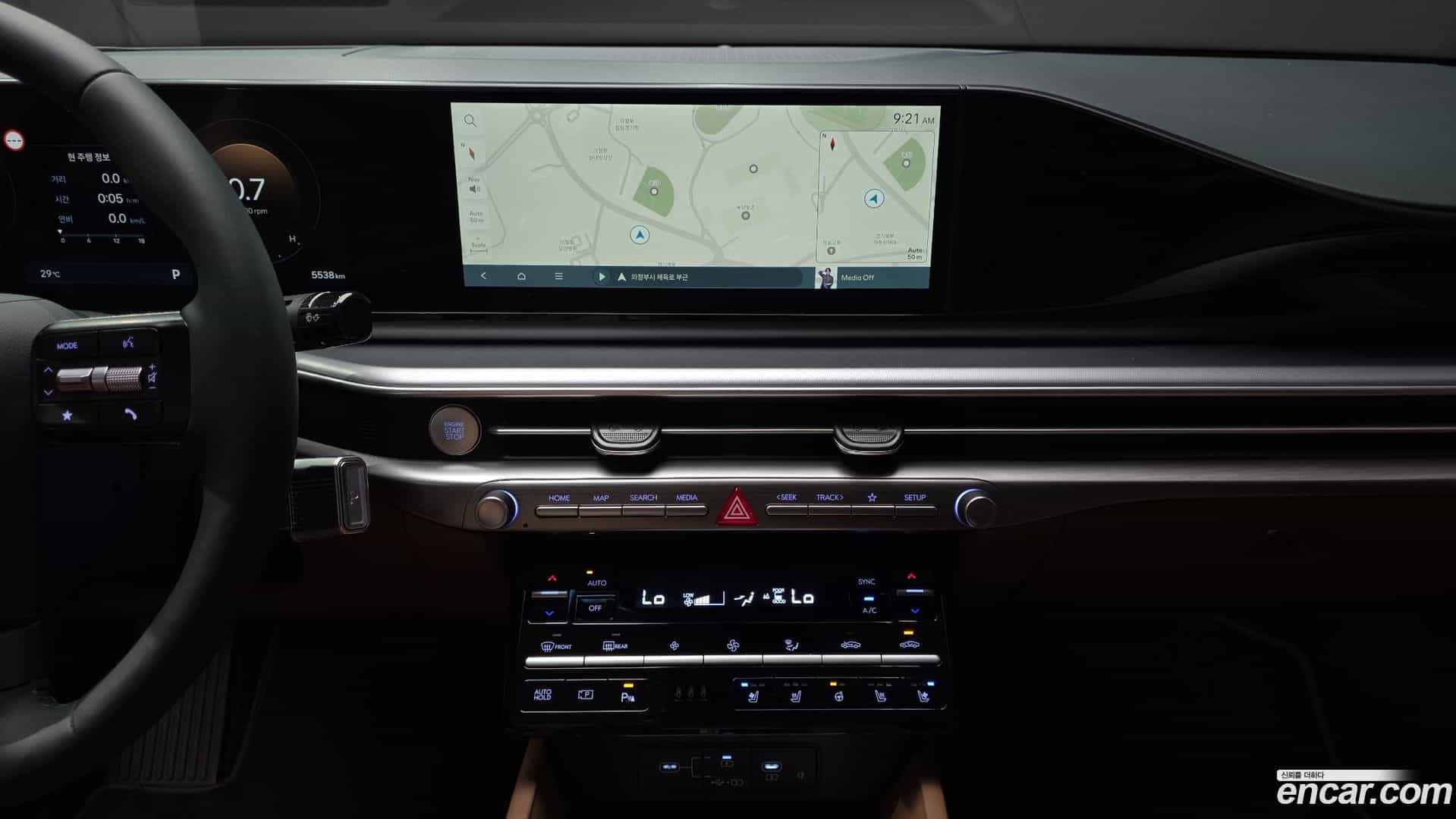 Grandeur Hyundai 2025.4-OPTION-018