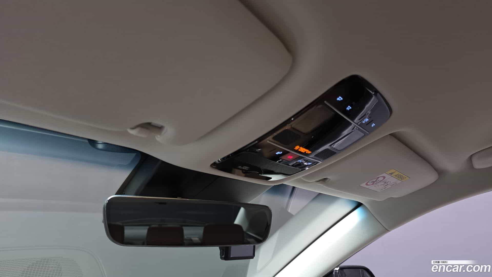 Grandeur Hyundai 2025.4-OPTION-022