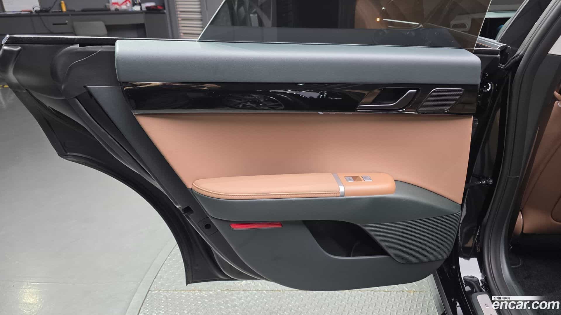 Grandeur Hyundai 2025.4-INNER-035