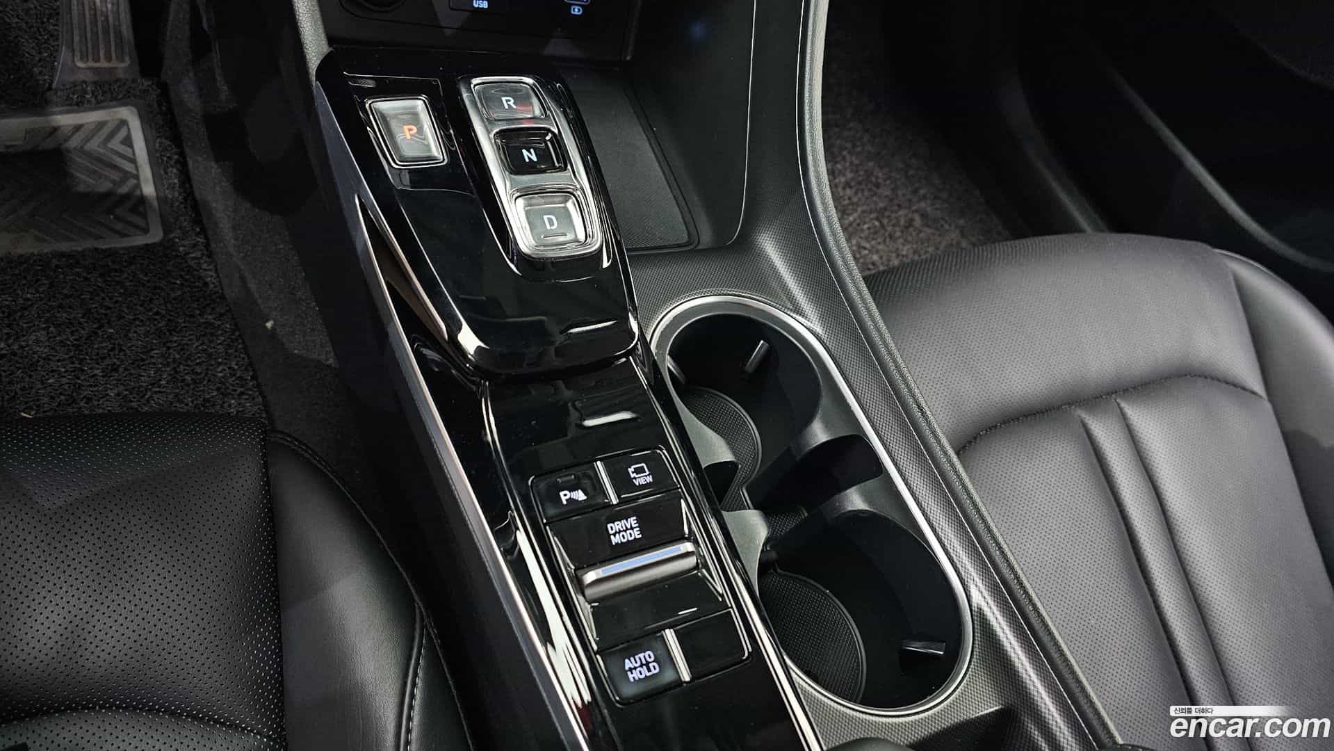Sonata Hyundai 2019.4-INNER-009