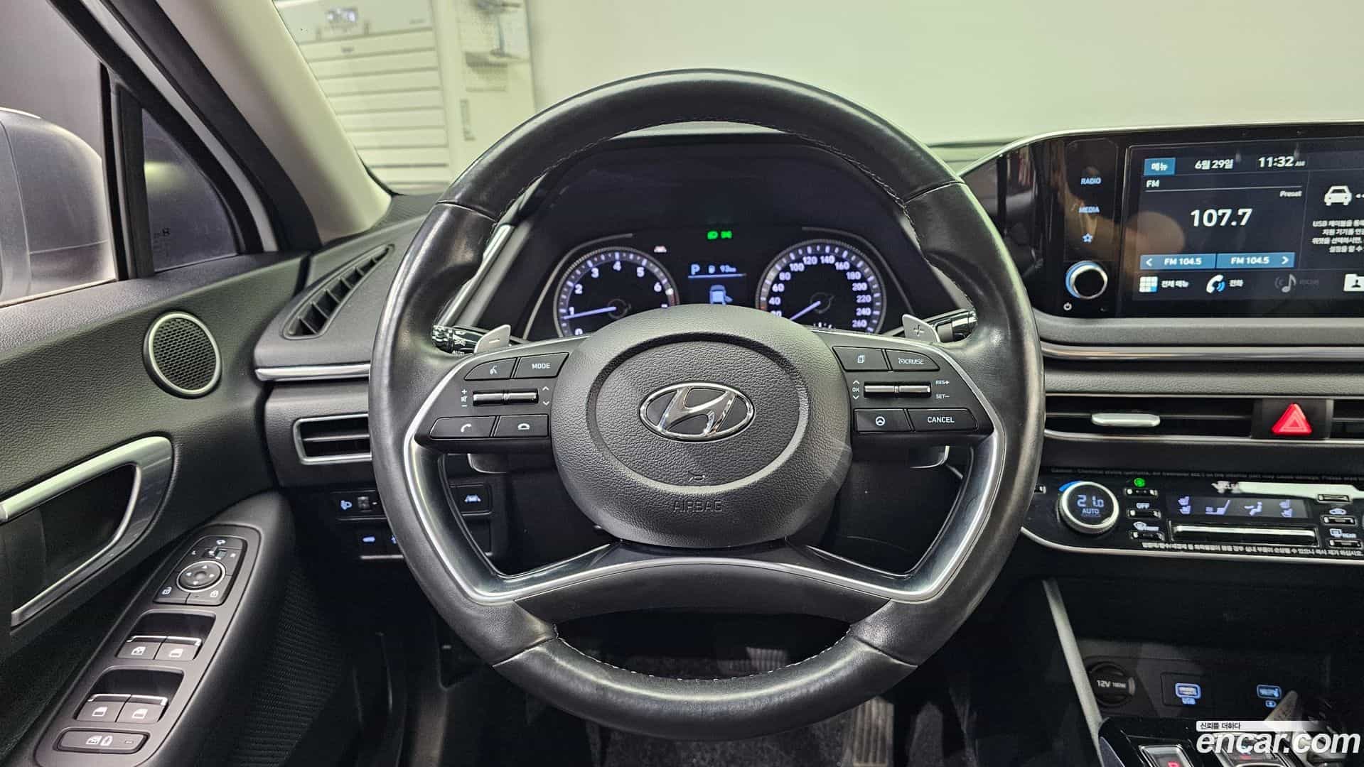 Sonata Hyundai 2019.4-OPTION-017
