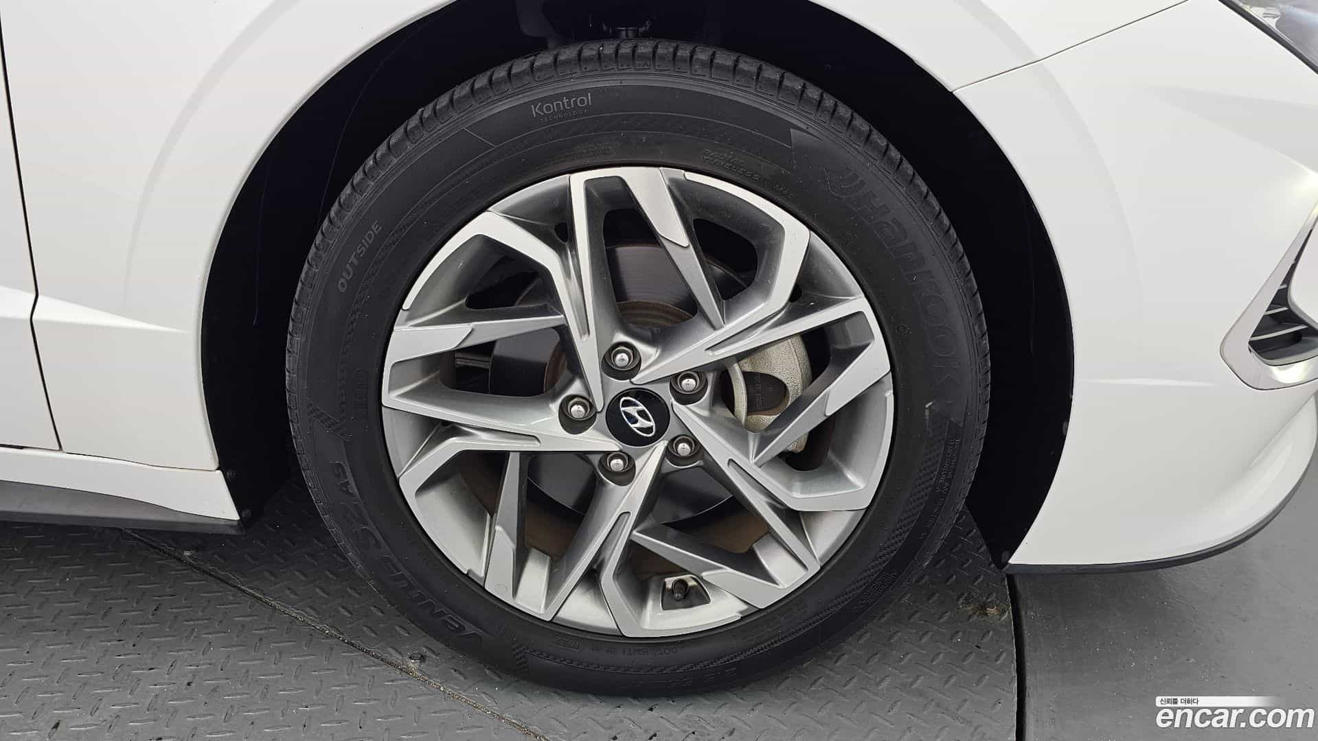 Sonata Hyundai 2019.4-OUTER-031